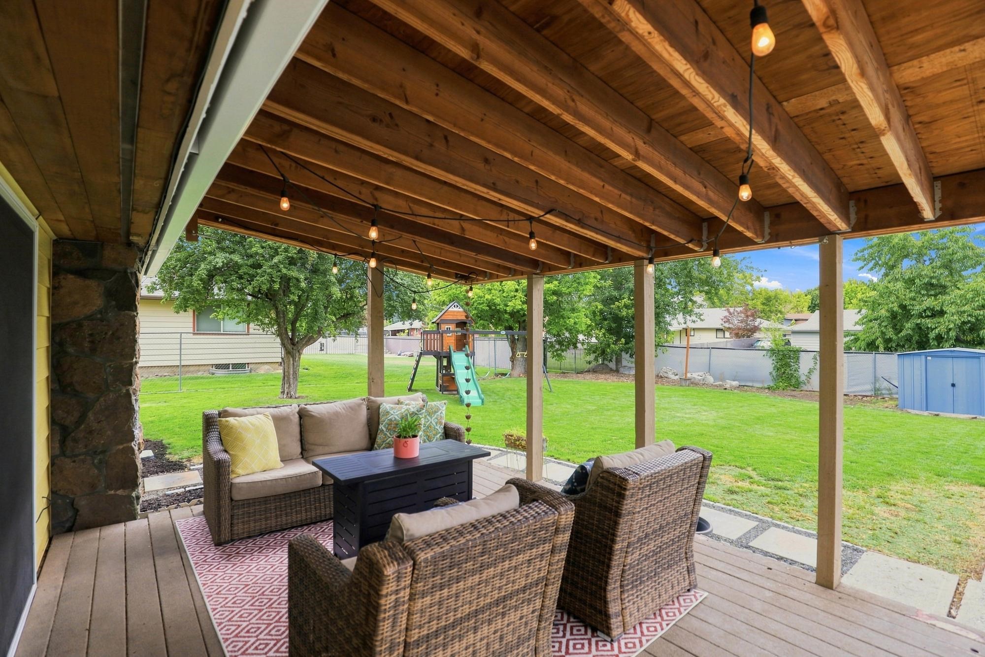 14515 E 7th Ave - Photo 32