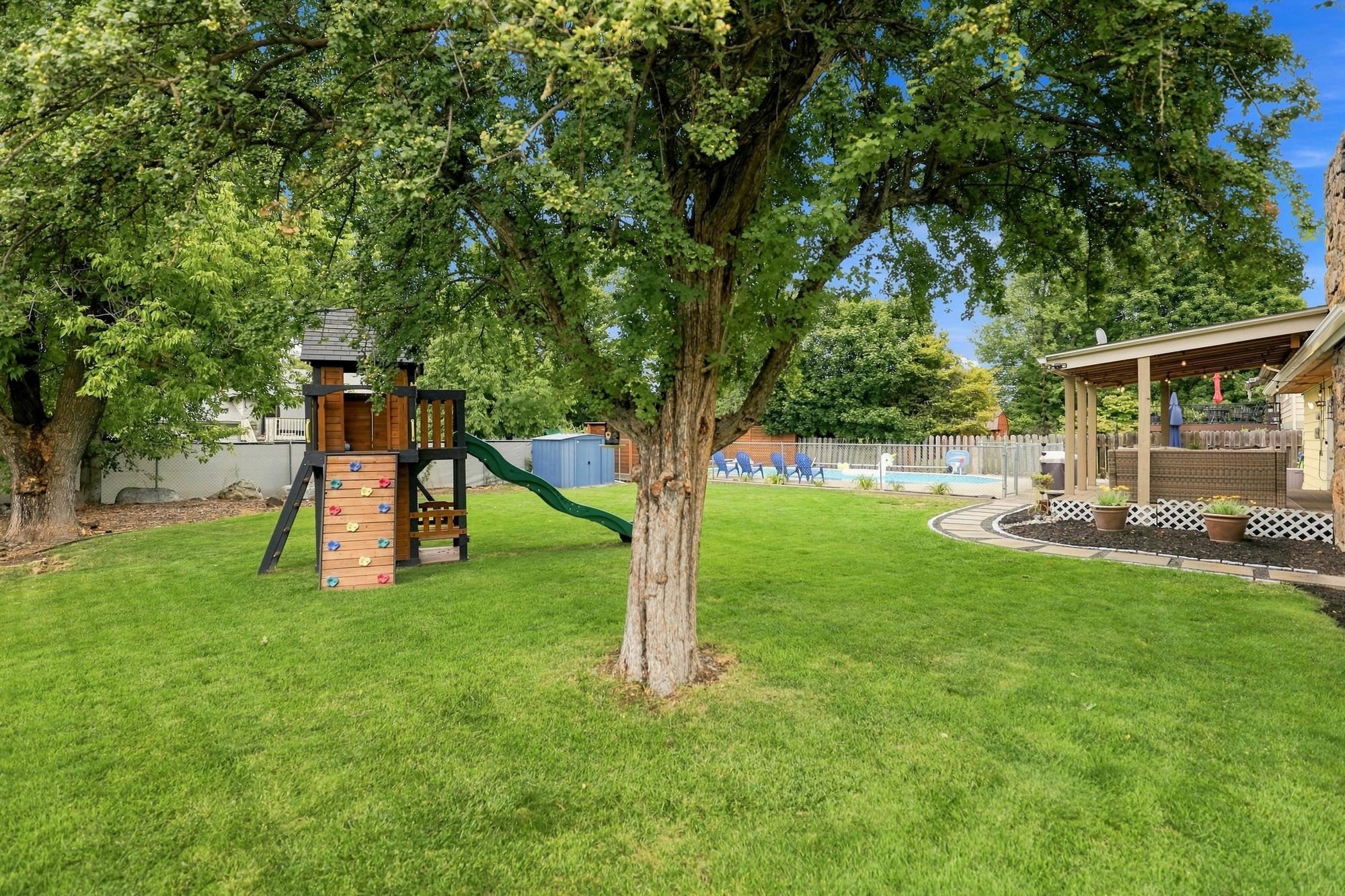 14515 E 7th Ave - Photo 38
