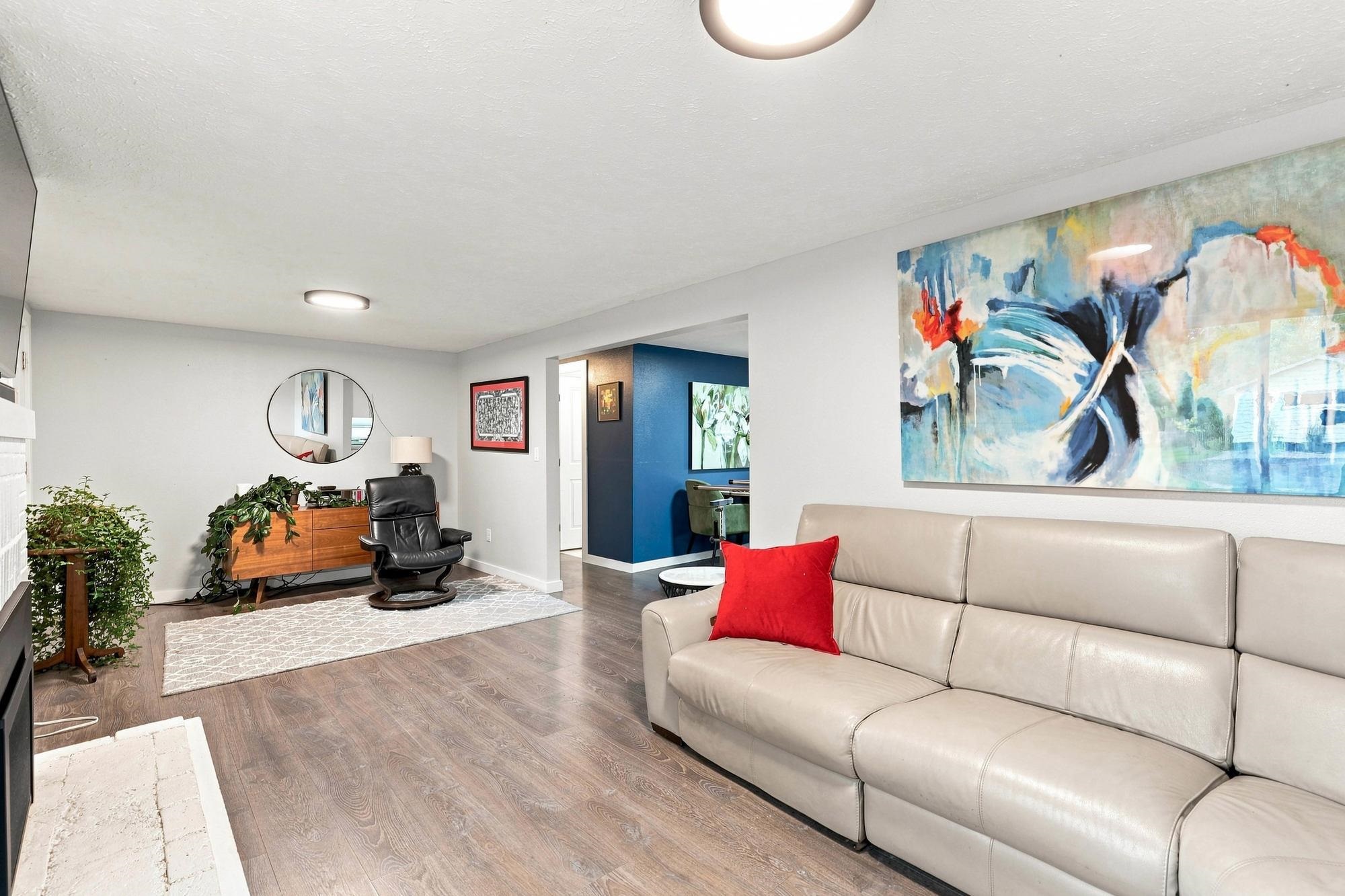 3610 W WELLESLEY Ave - Photo 4