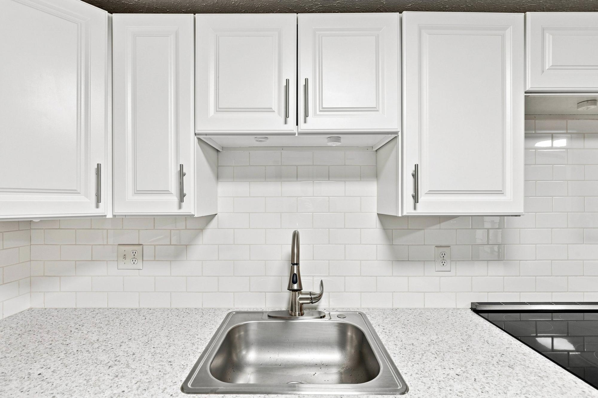 3610 W WELLESLEY Ave - Photo 11
