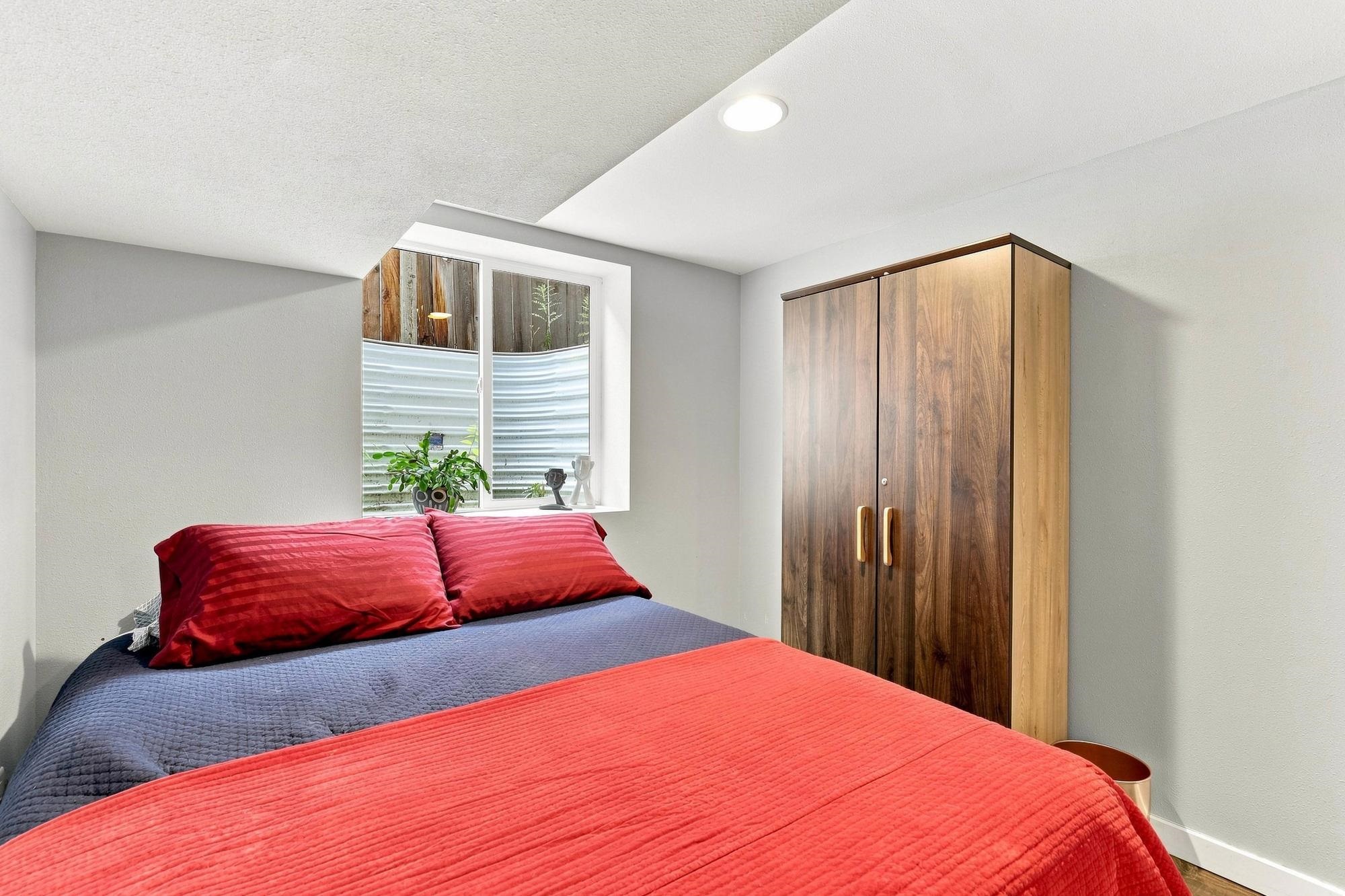3610 W WELLESLEY Ave - Photo 25