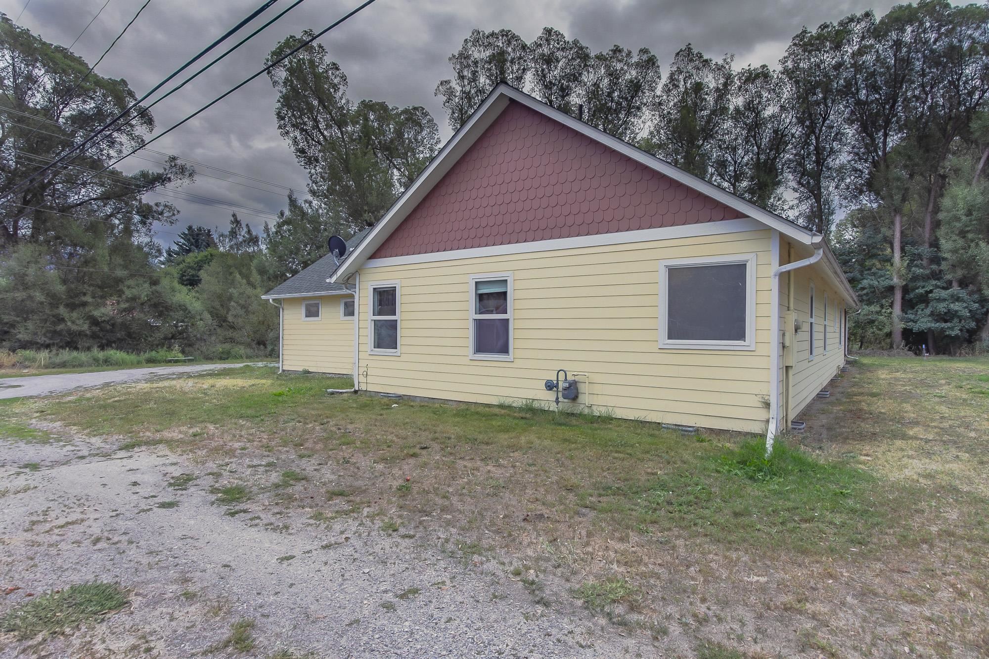 216 S 3rd Street W St - Photo 8