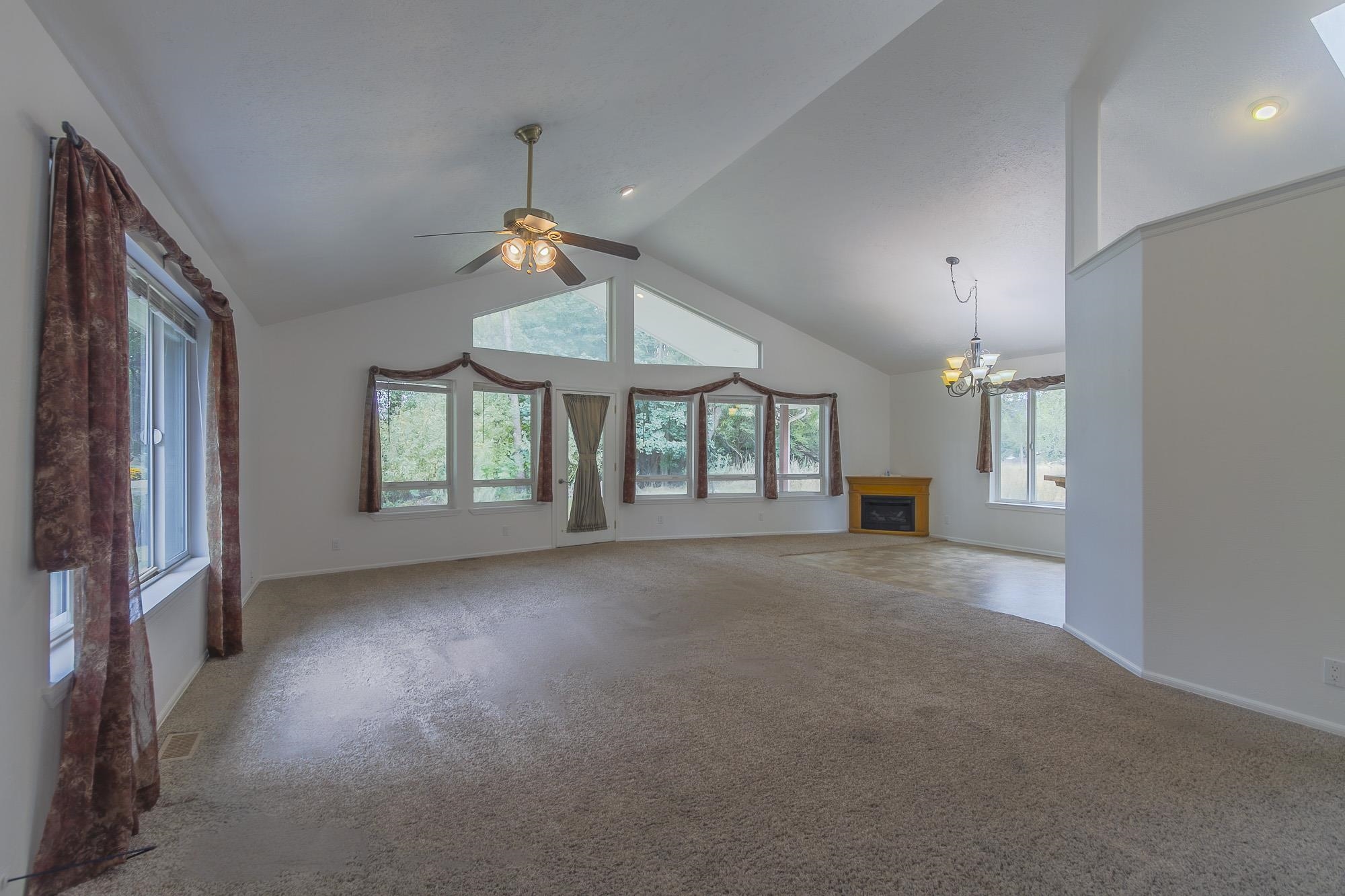 216 S 3rd Street W St - Photo 13