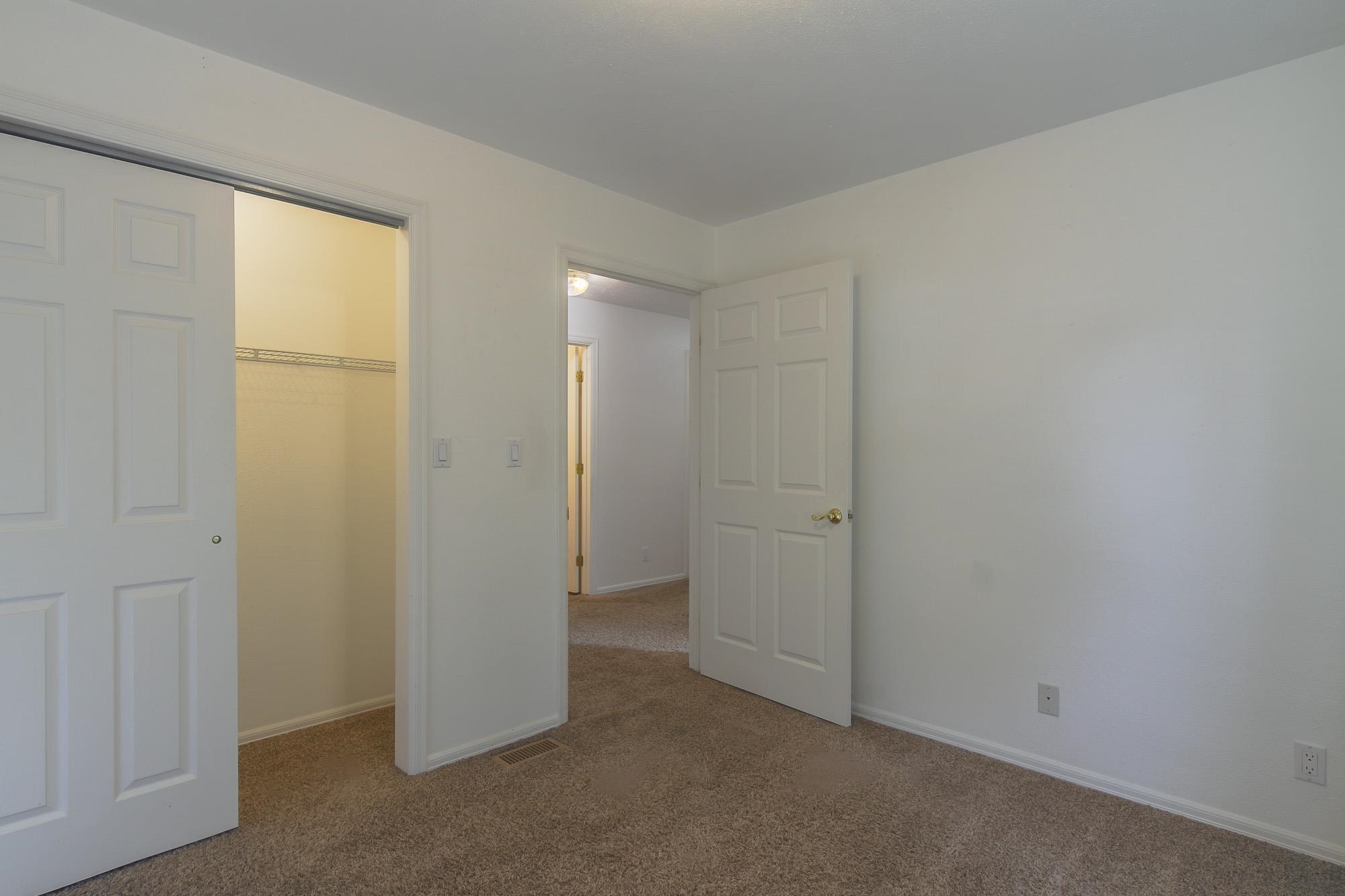 216 S 3rd Street W St - Photo 27