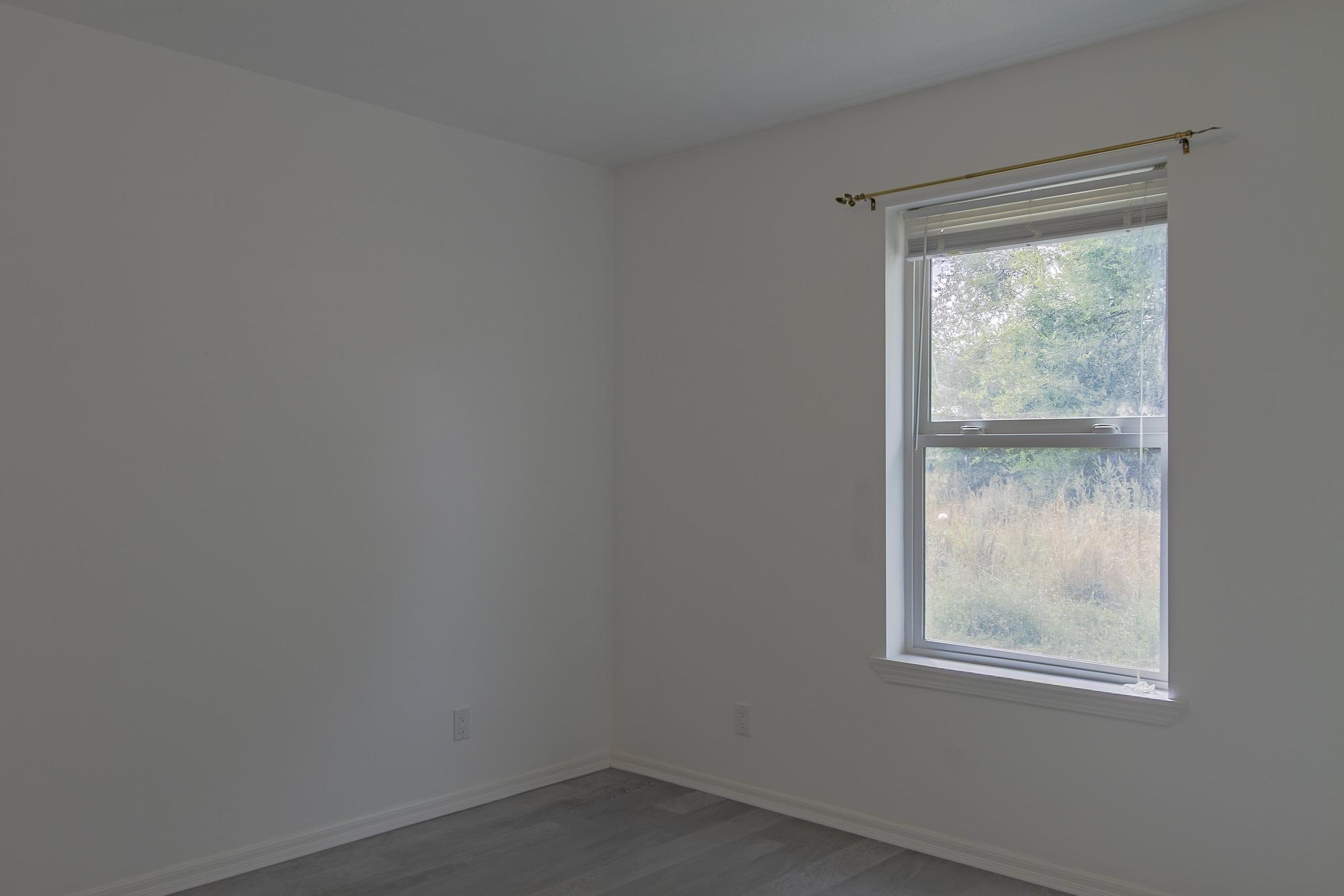 216 S 3rd Street W St - Photo 28