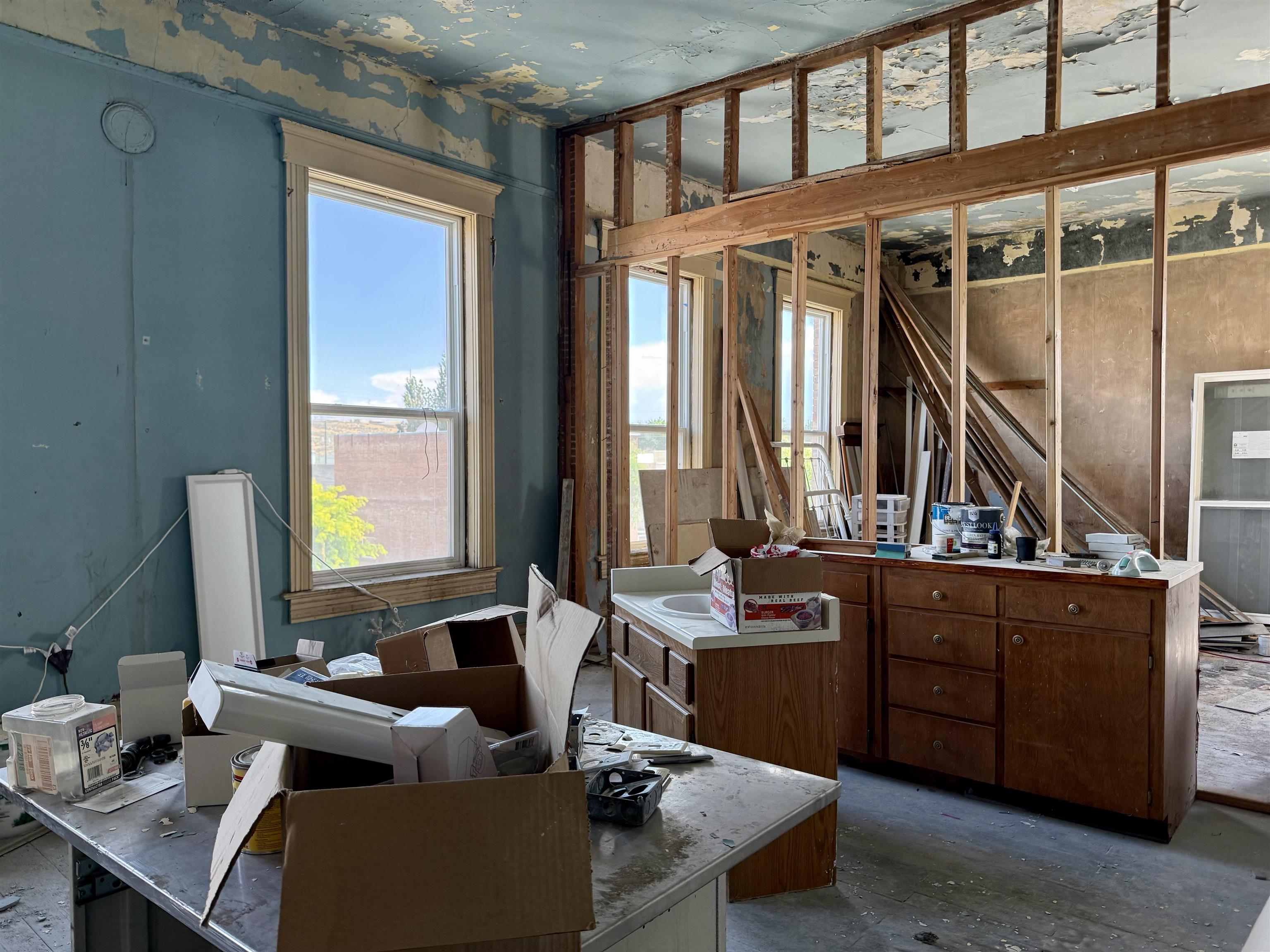 4 E 1st Ave - Photo 20