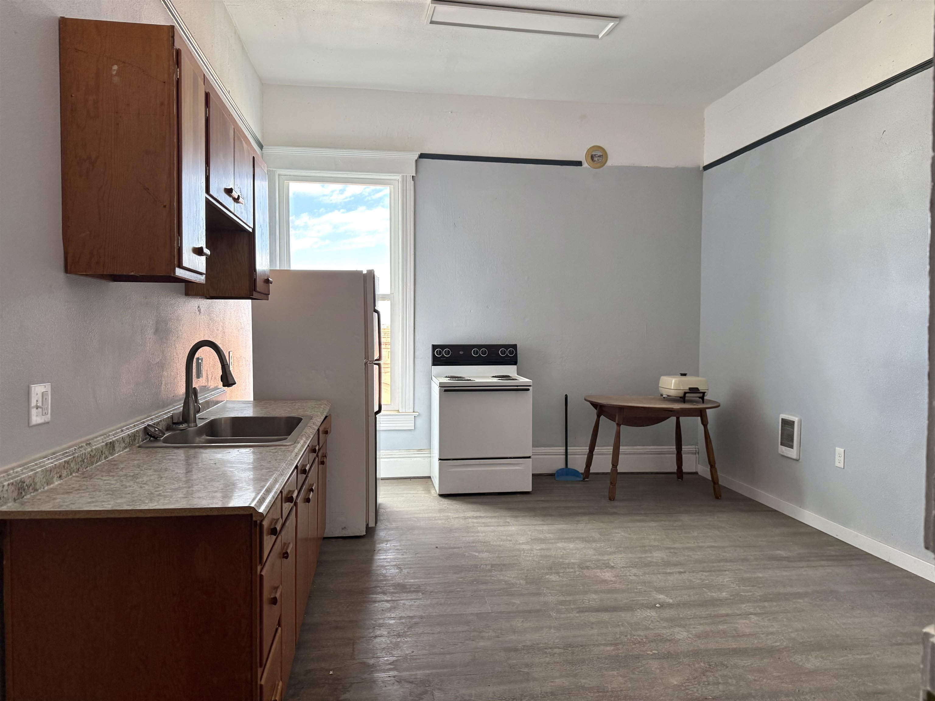 4 E 1st Ave - Photo 21