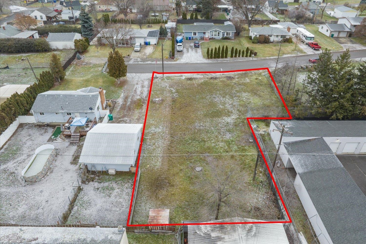 14XXX E Rockwell Ave - Photo 1