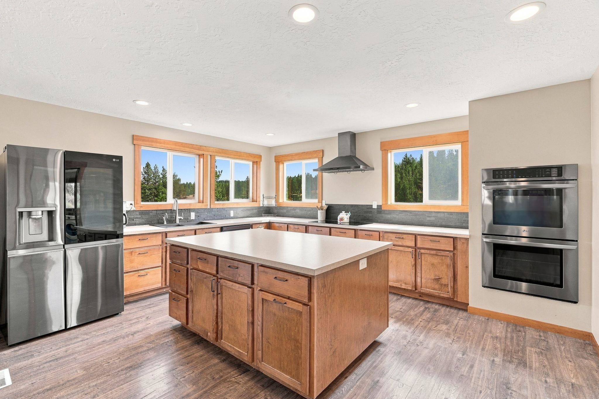 36701 Hart Rd N - Photo 5