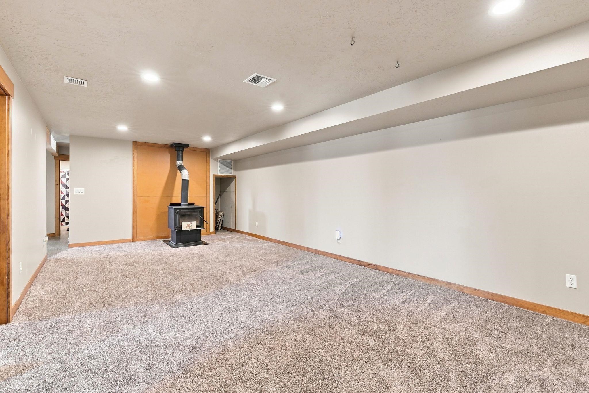 36701 Hart Rd N - Photo 25