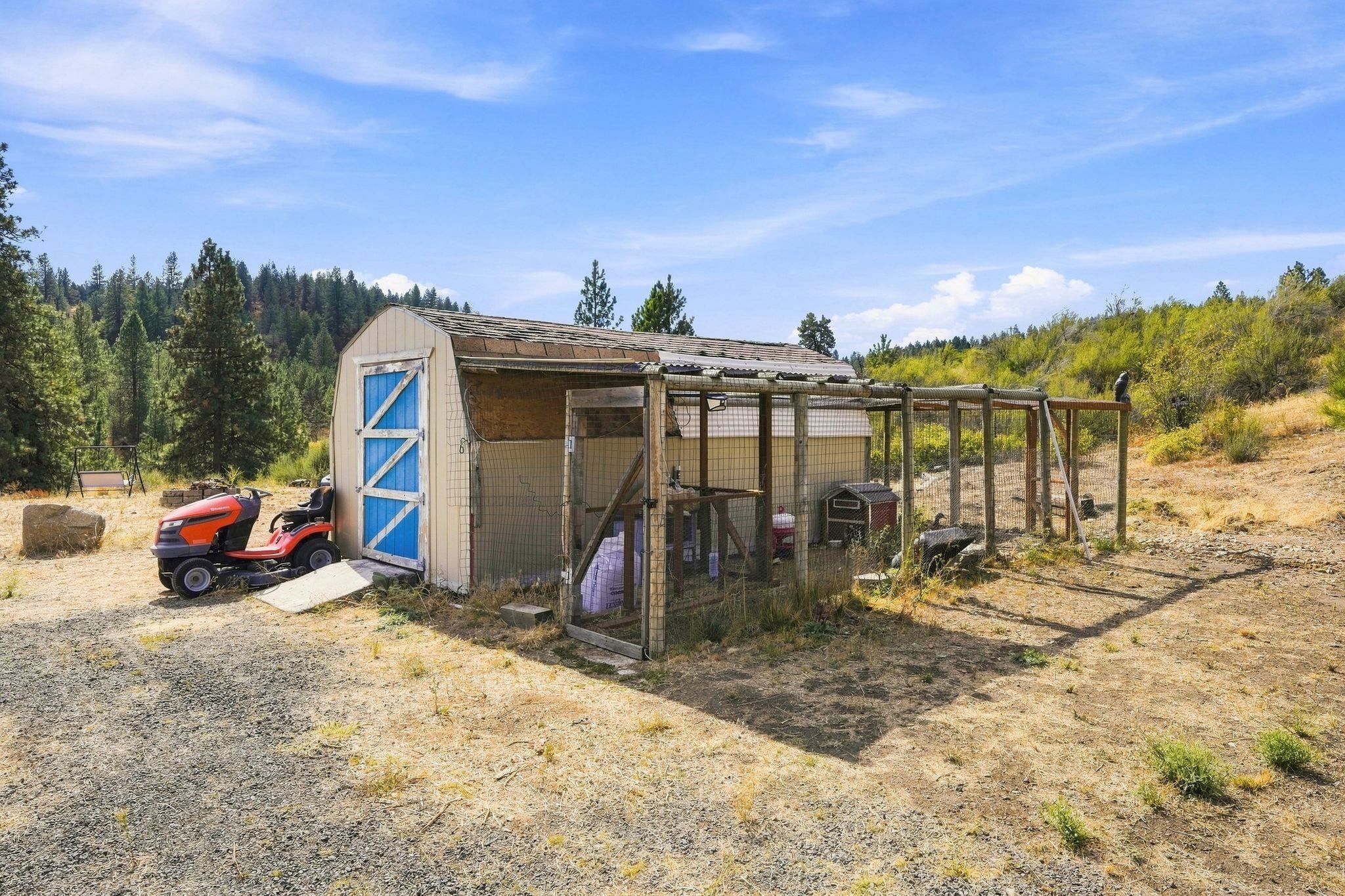 36701 Hart Rd N - Photo 36