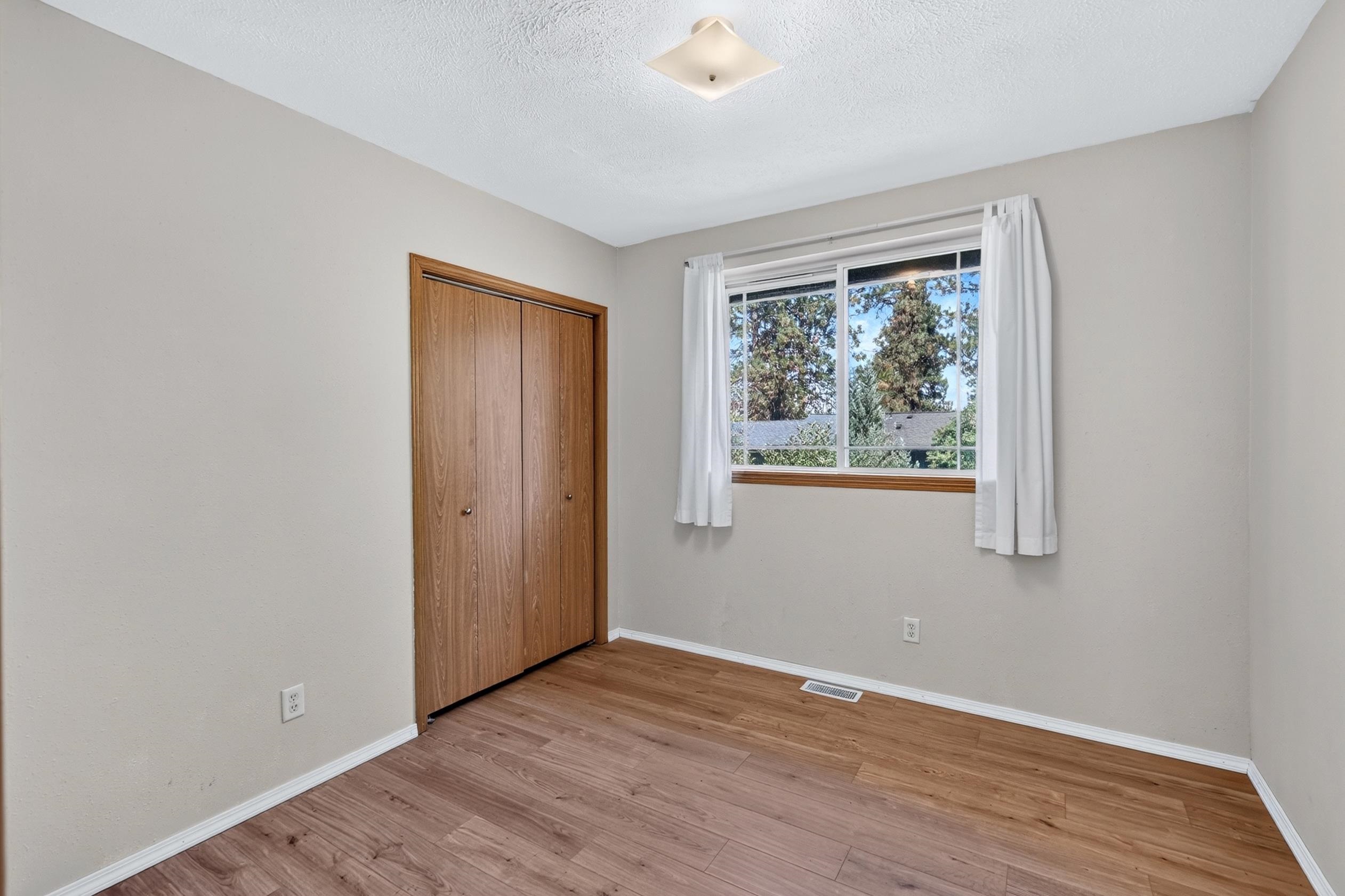 1313 S Napa Ave - Photo 19