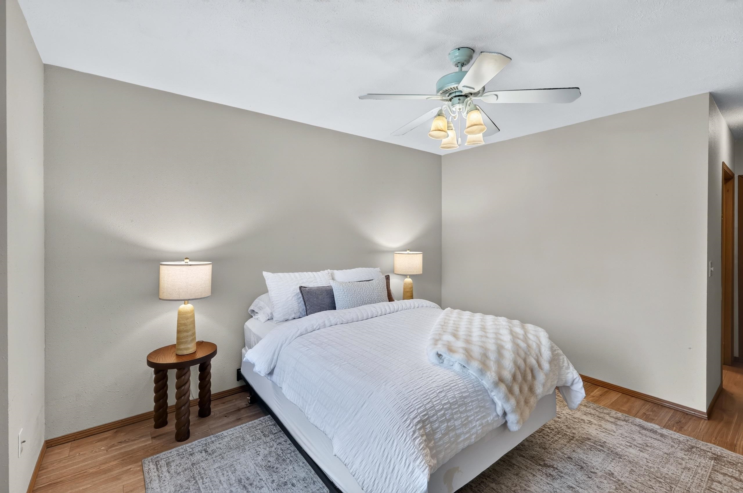 1313 S Napa Ave - Photo 27