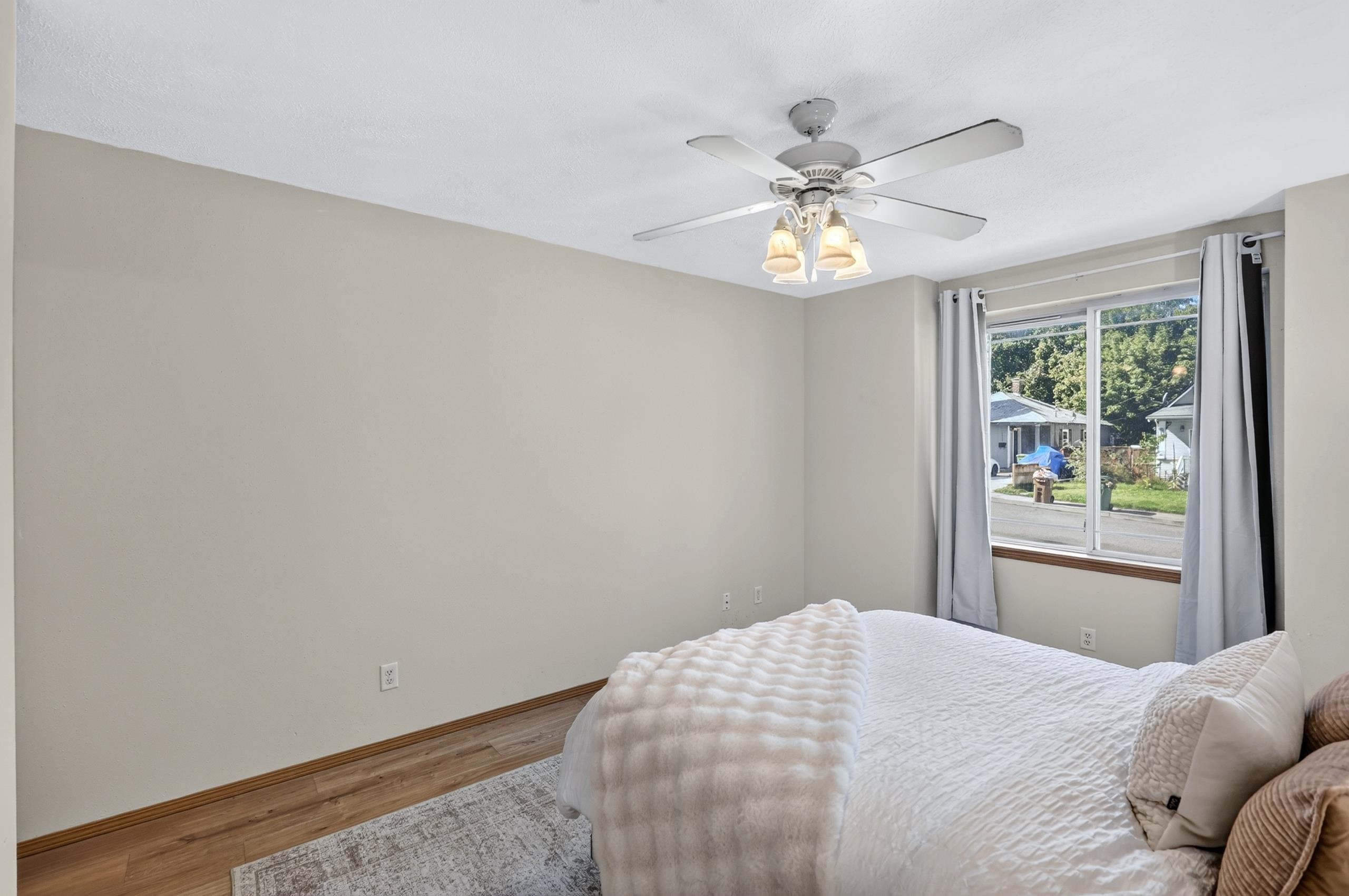 1313 S Napa Ave - Photo 28