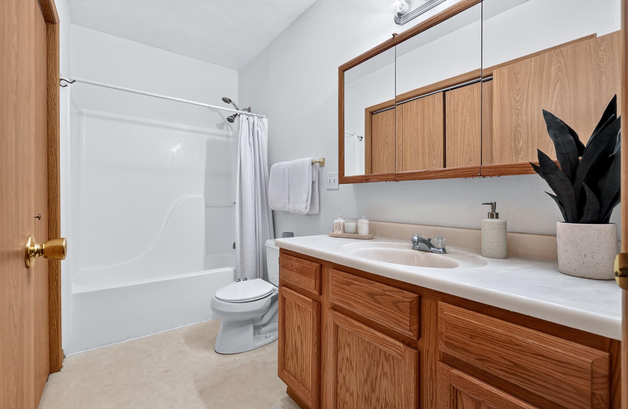 1313 S Napa Ave - Photo 29