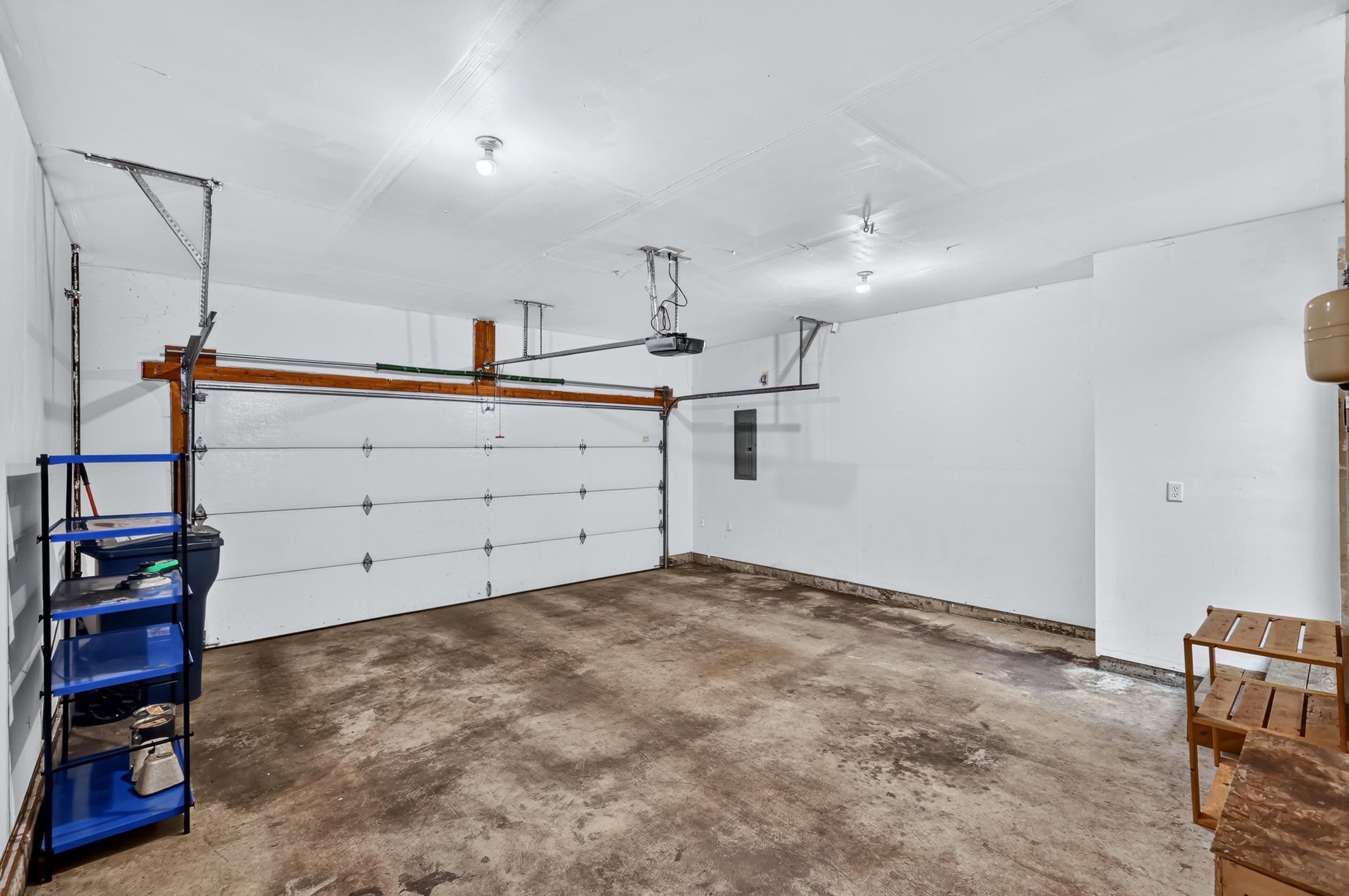 1313 S Napa Ave - Photo 30
