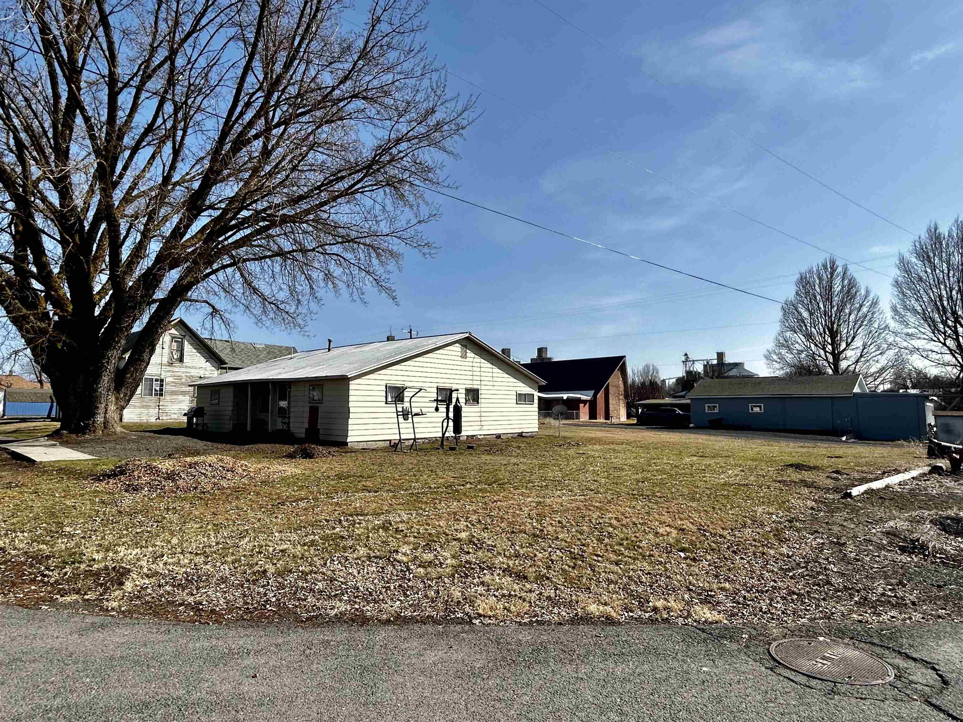 410 W Glover St - Photo 19