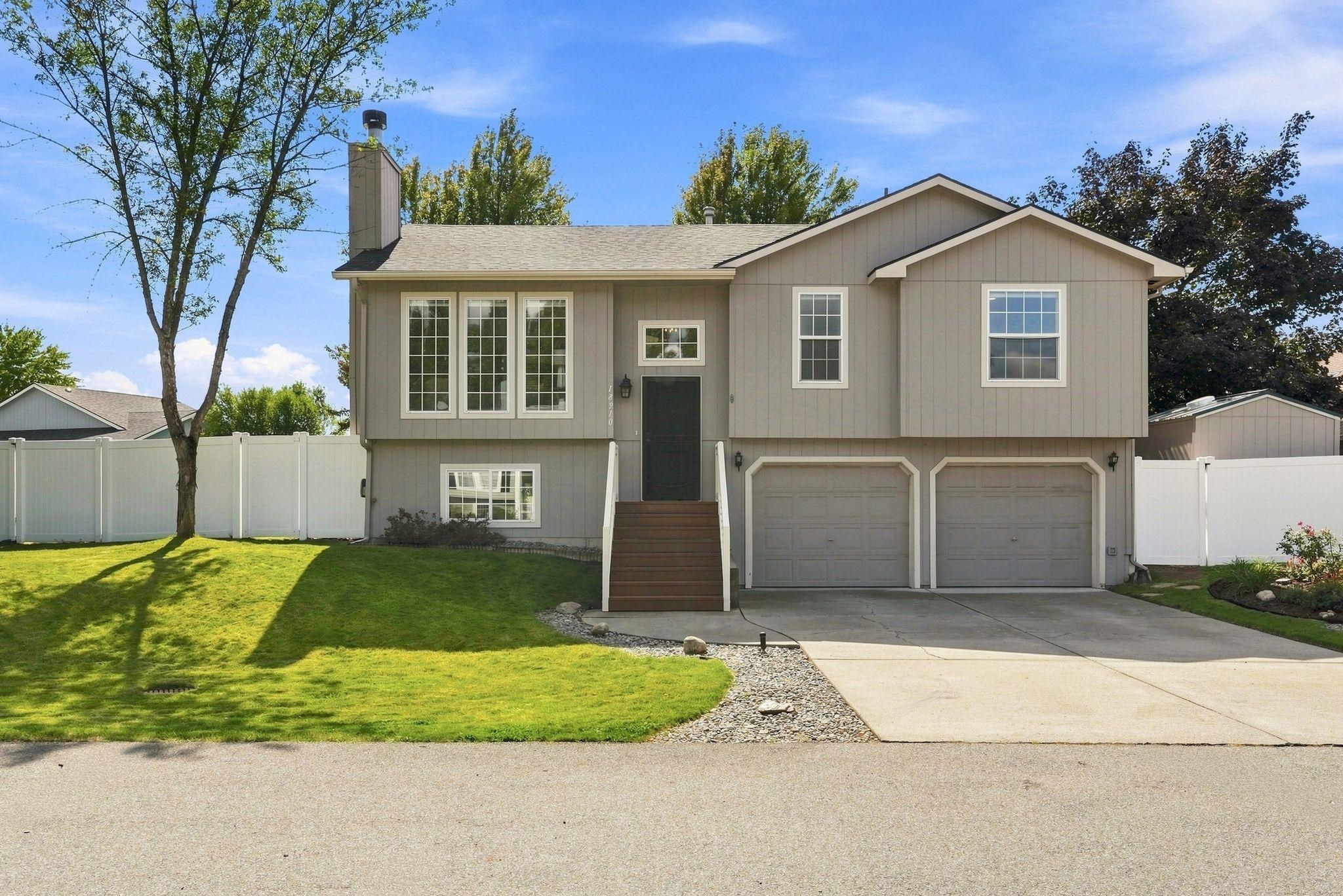 18910 E Augusta Ln - Photo 1