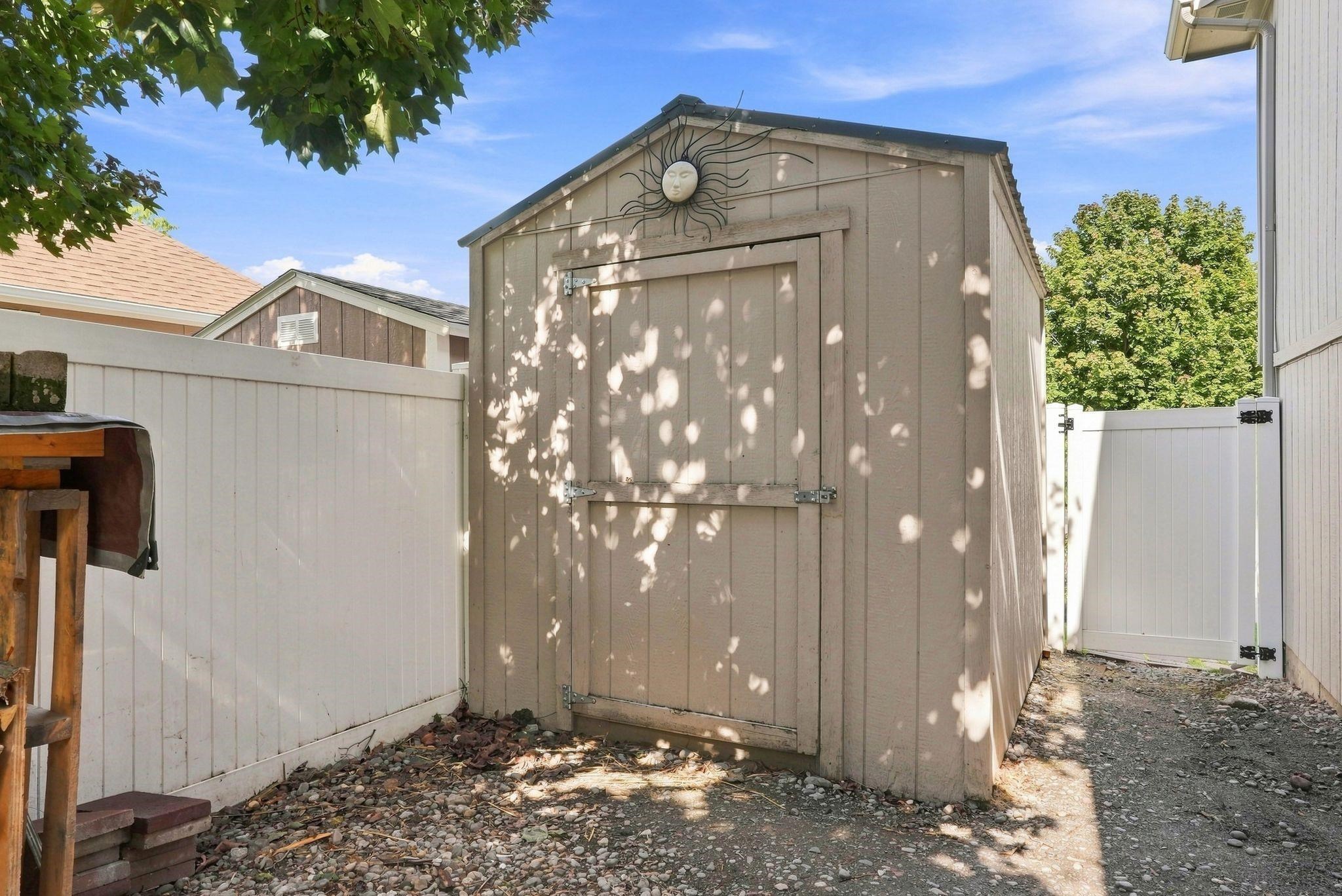 18910 E Augusta Ln - Photo 32
