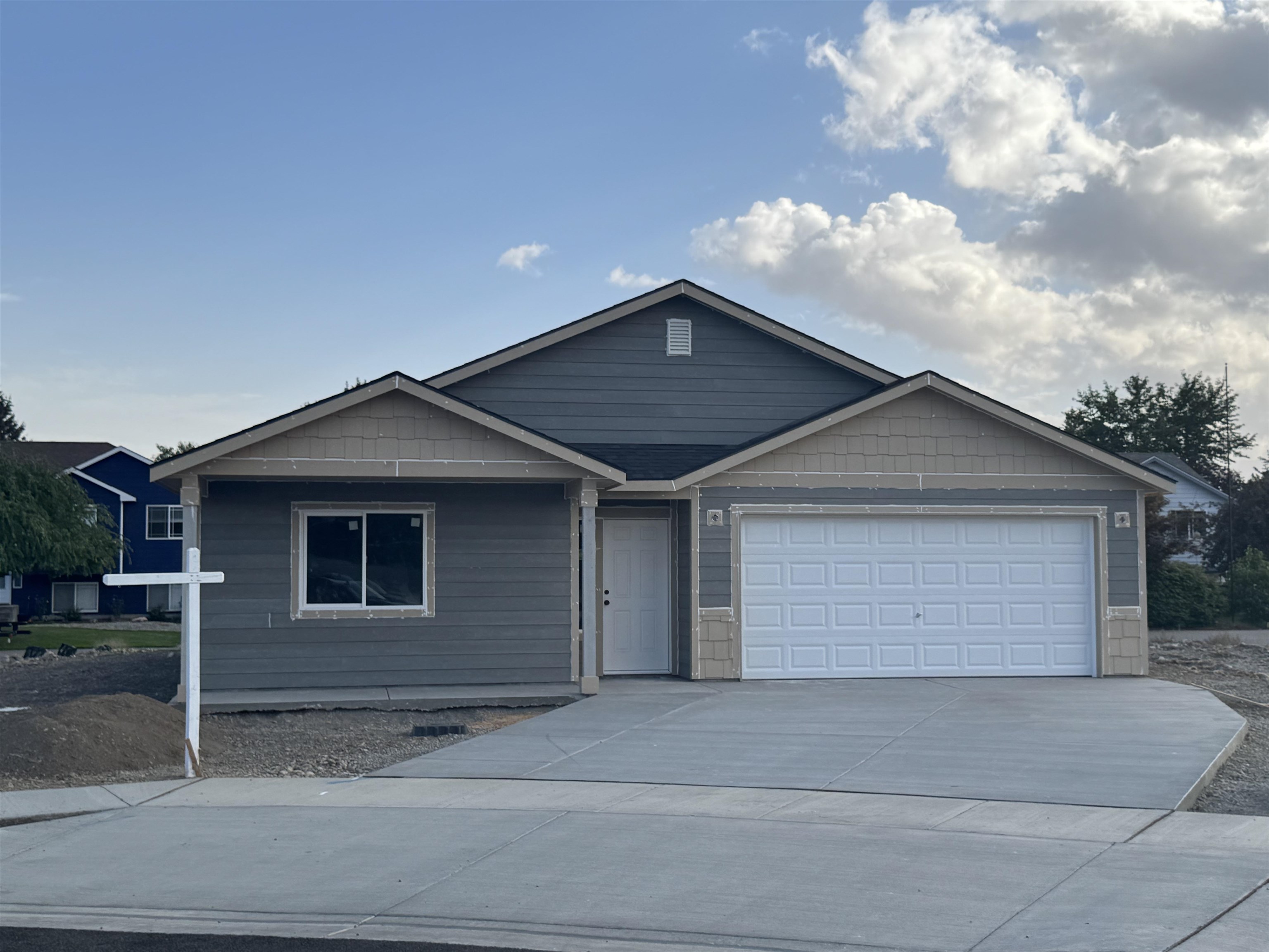 425 N Garvin Ct - Photo 16