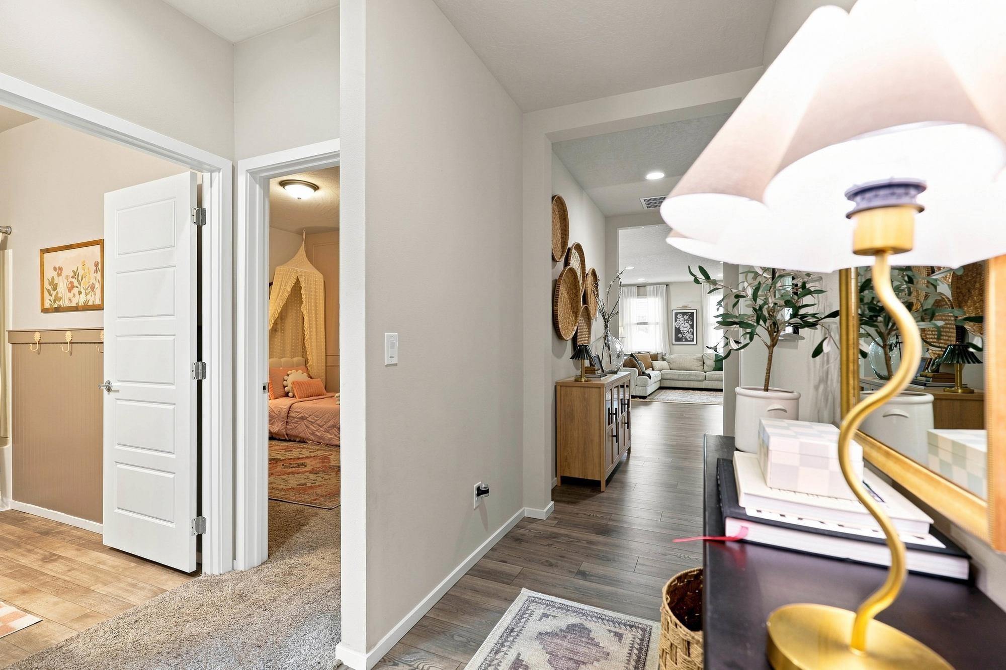 8418 W Sugar Ct - Photo 4
