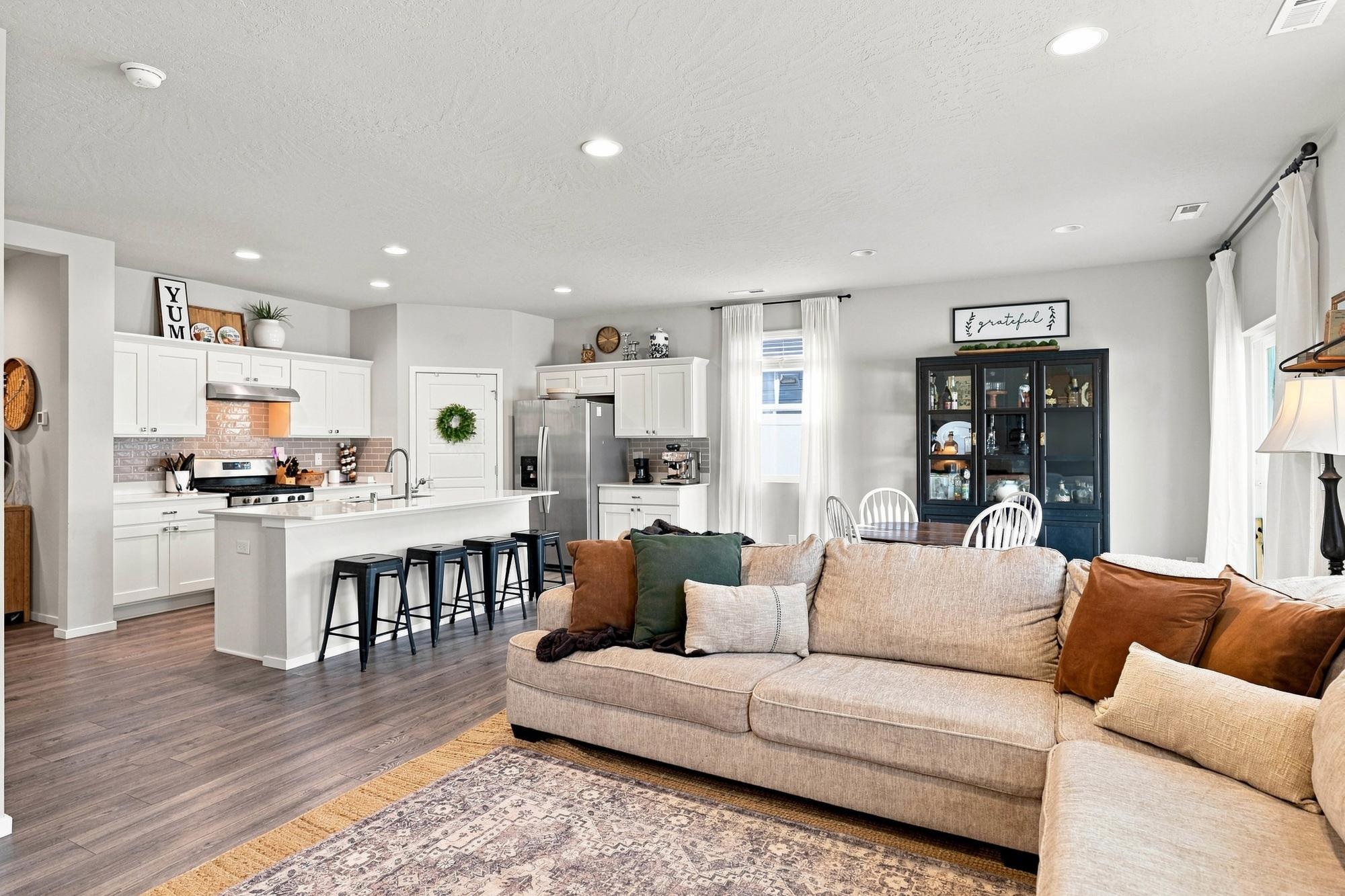8418 W Sugar Ct - Photo 8