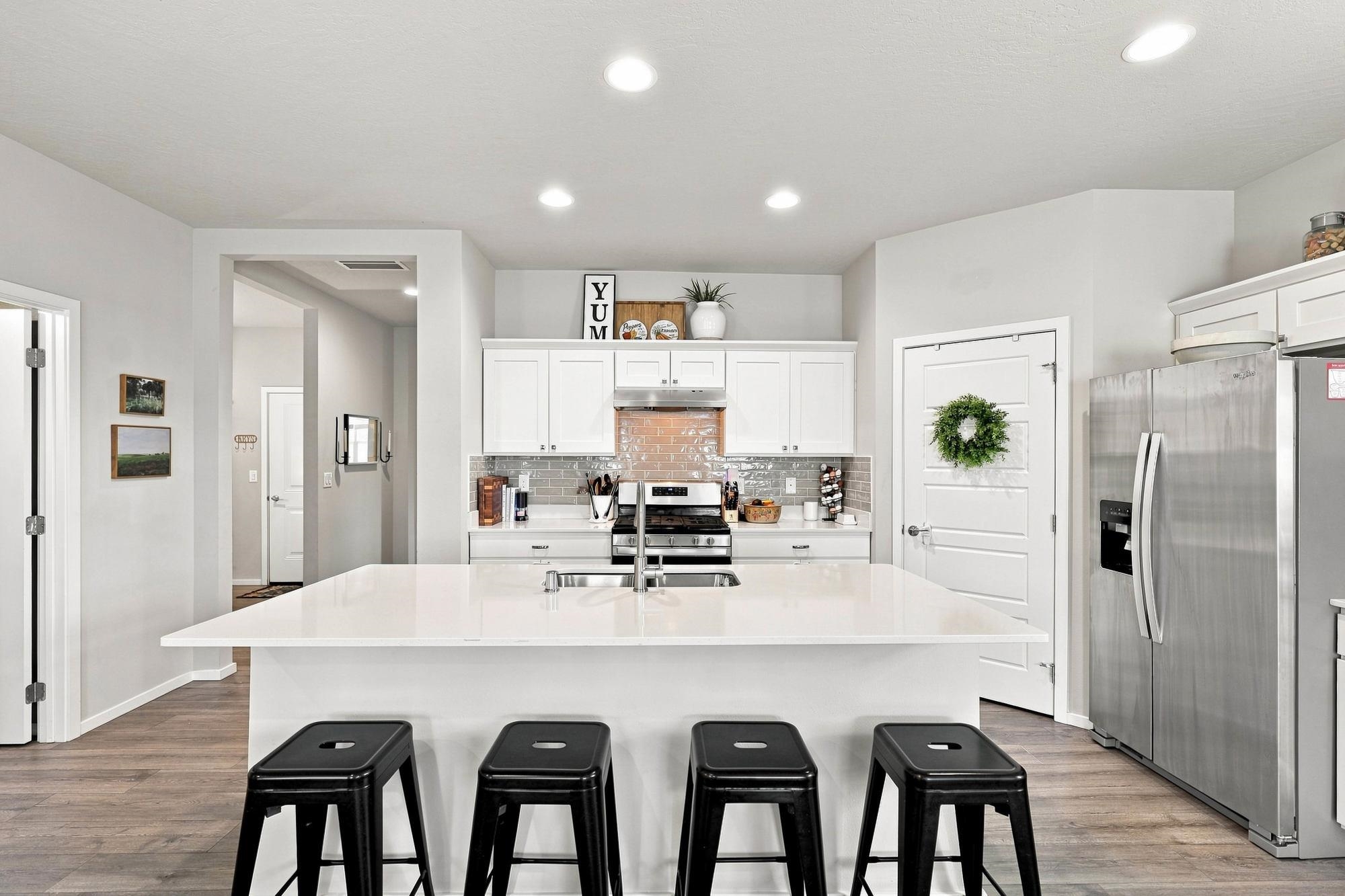 8418 W Sugar Ct - Photo 16