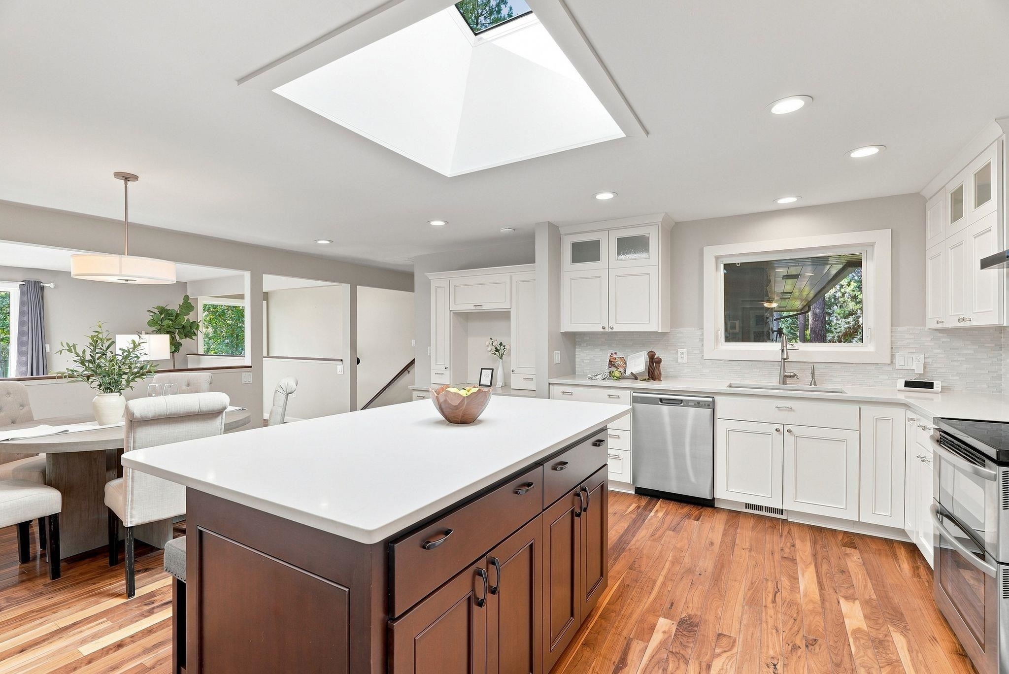 1924 E 23rd Ave - Photo 6