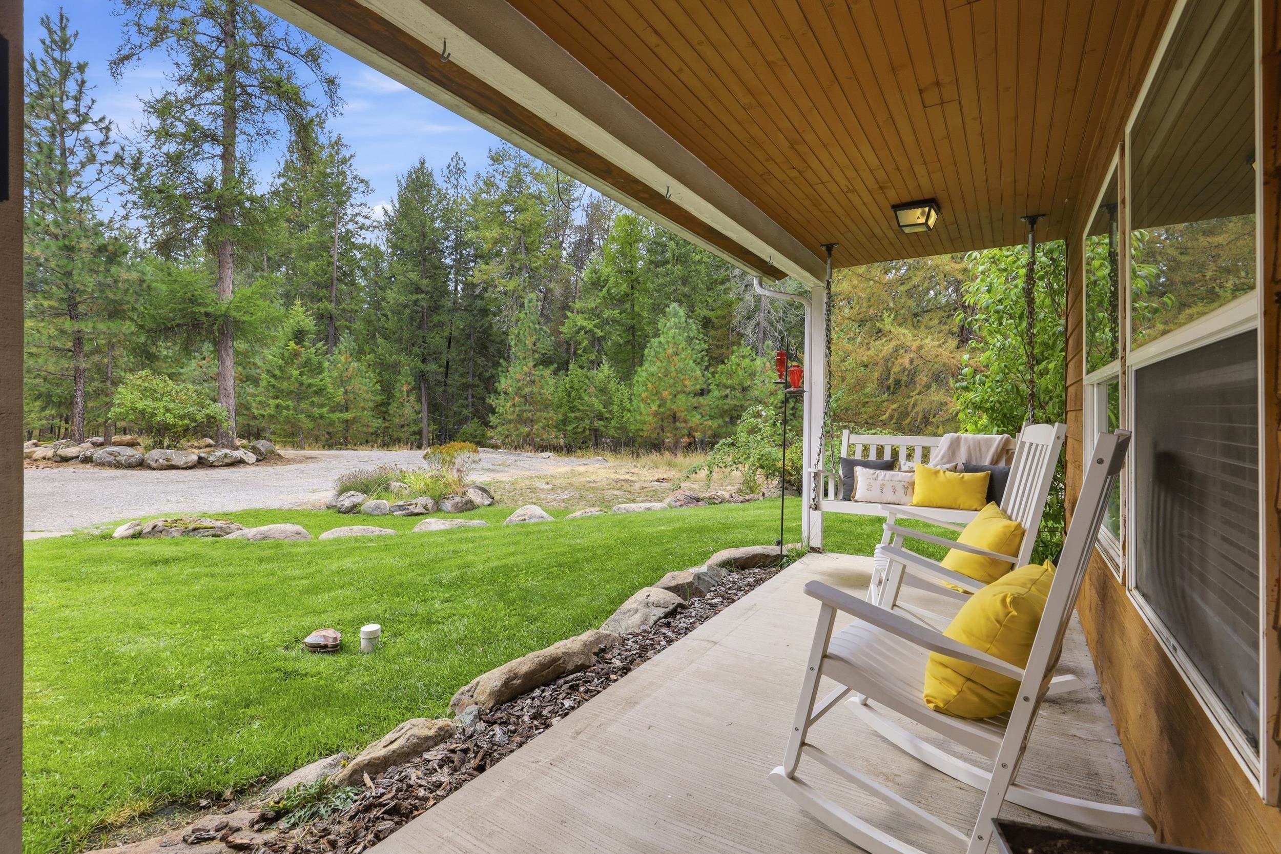 36112 N Pike Rd - Photo 2