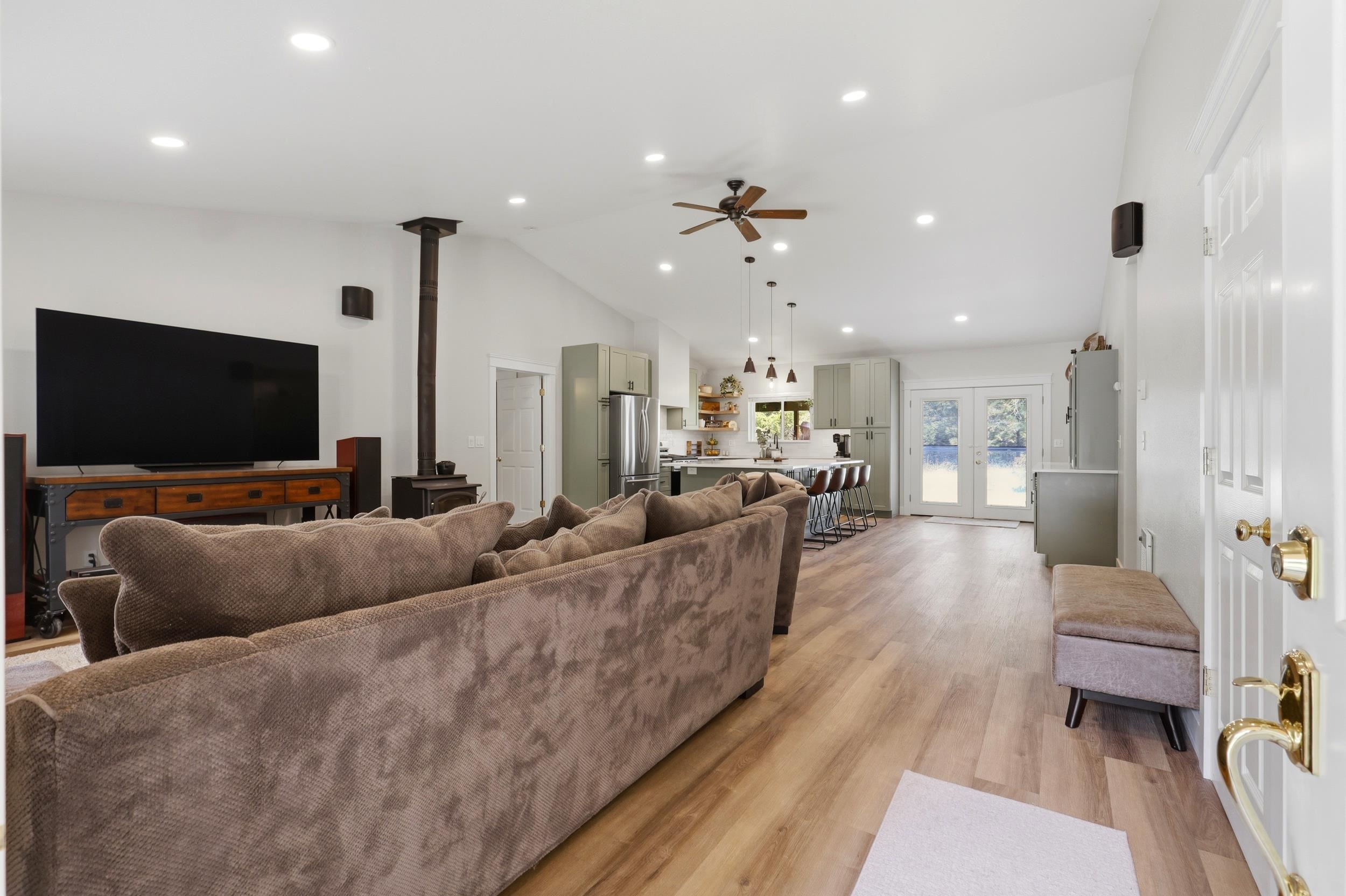 36112 N Pike Rd - Photo 4