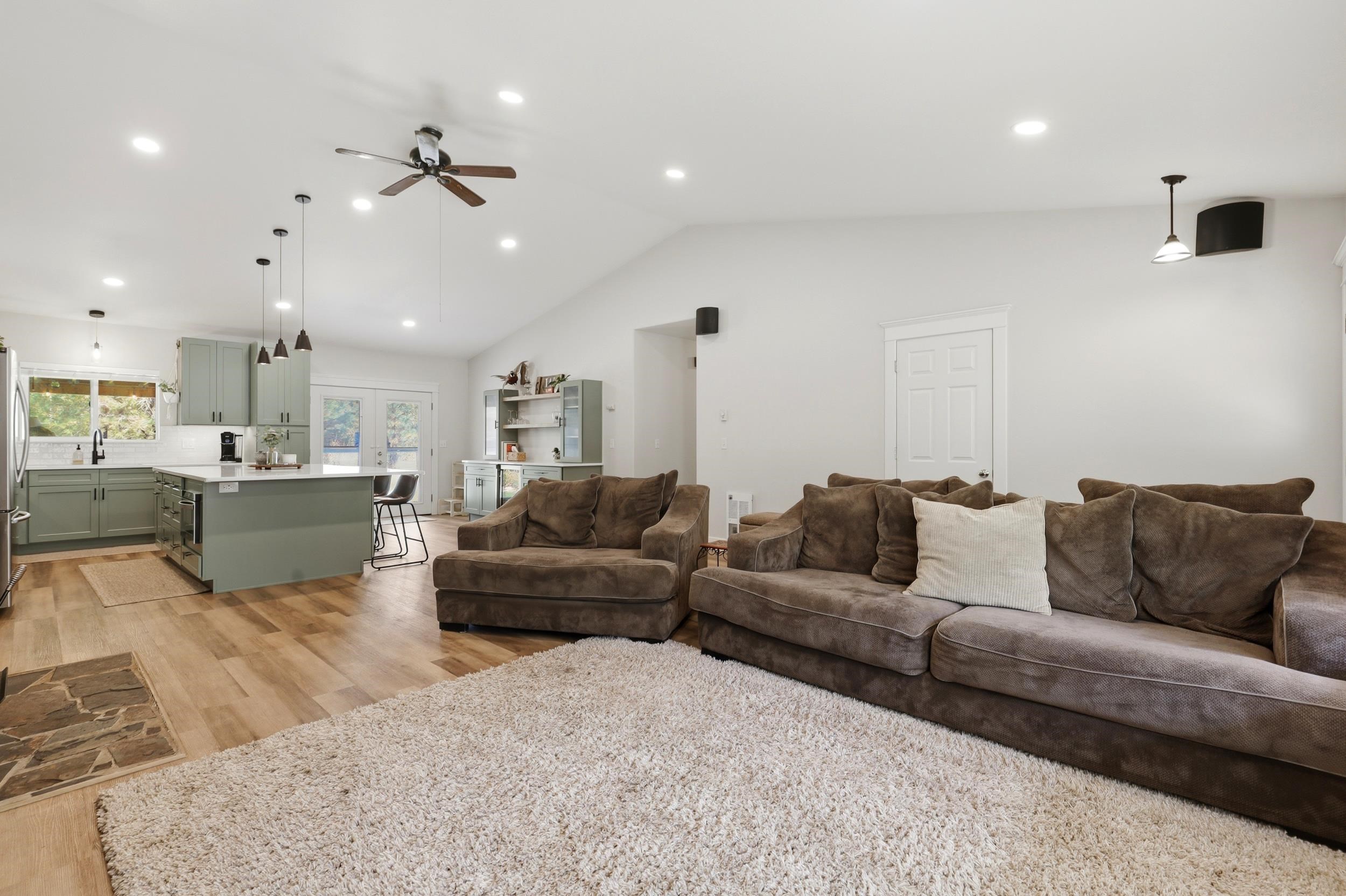 36112 N Pike Rd - Photo 11