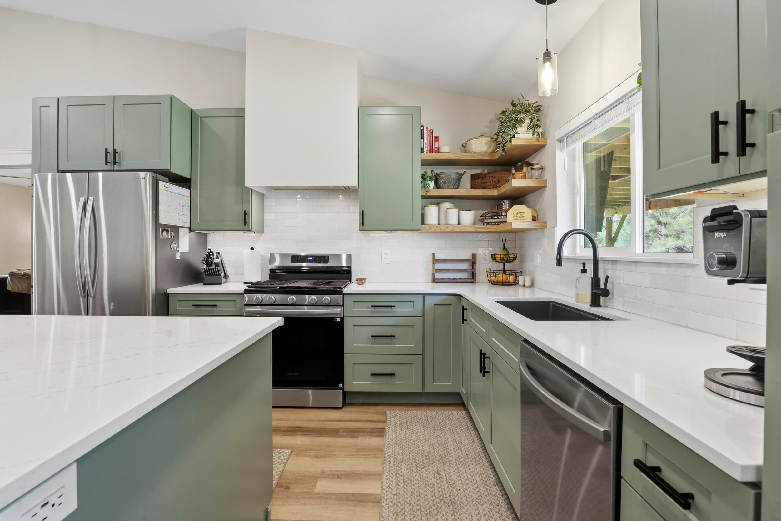 36112 N Pike Rd - Photo 15