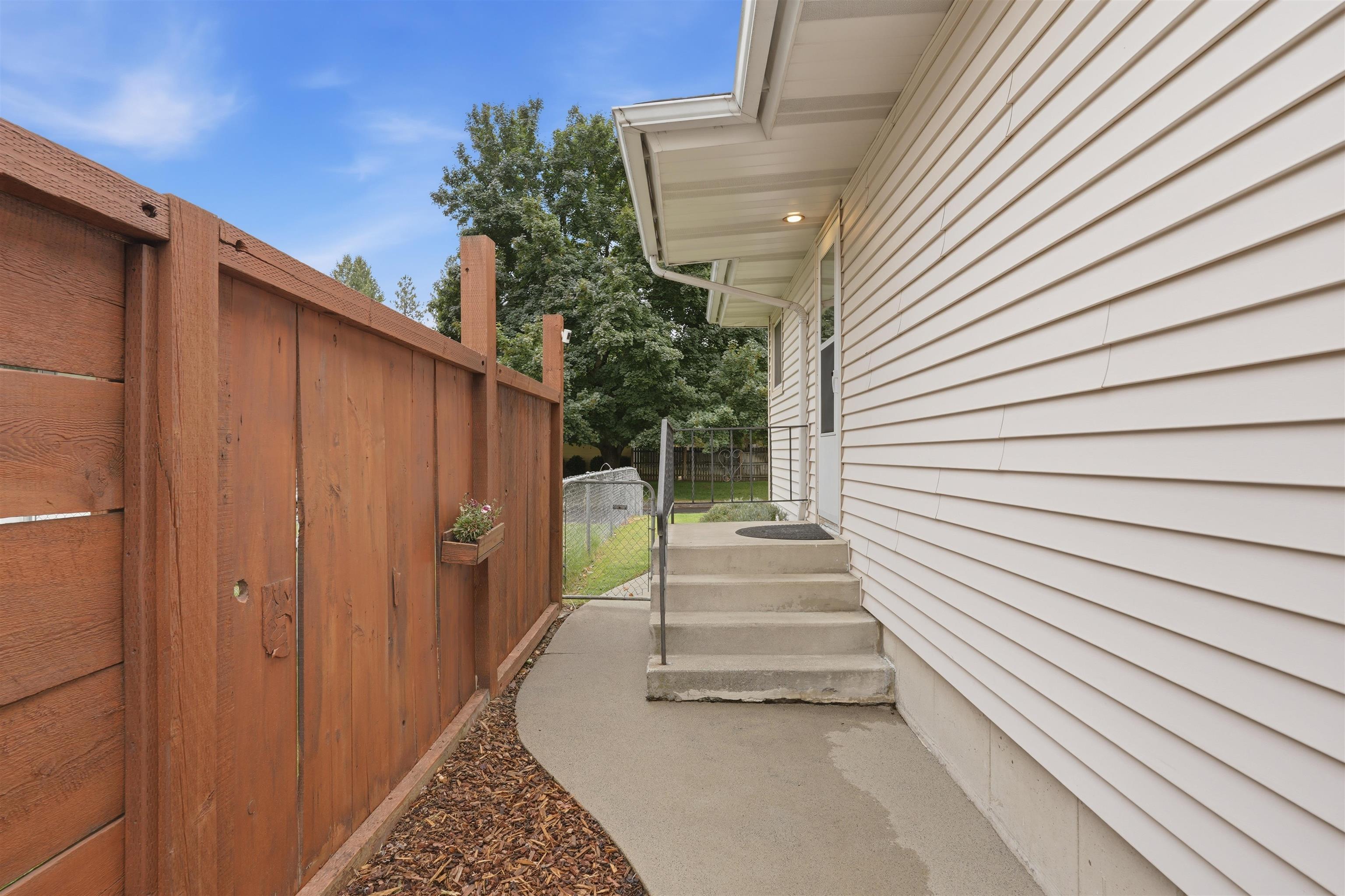 3728 W Hoffman Ave - Photo 31