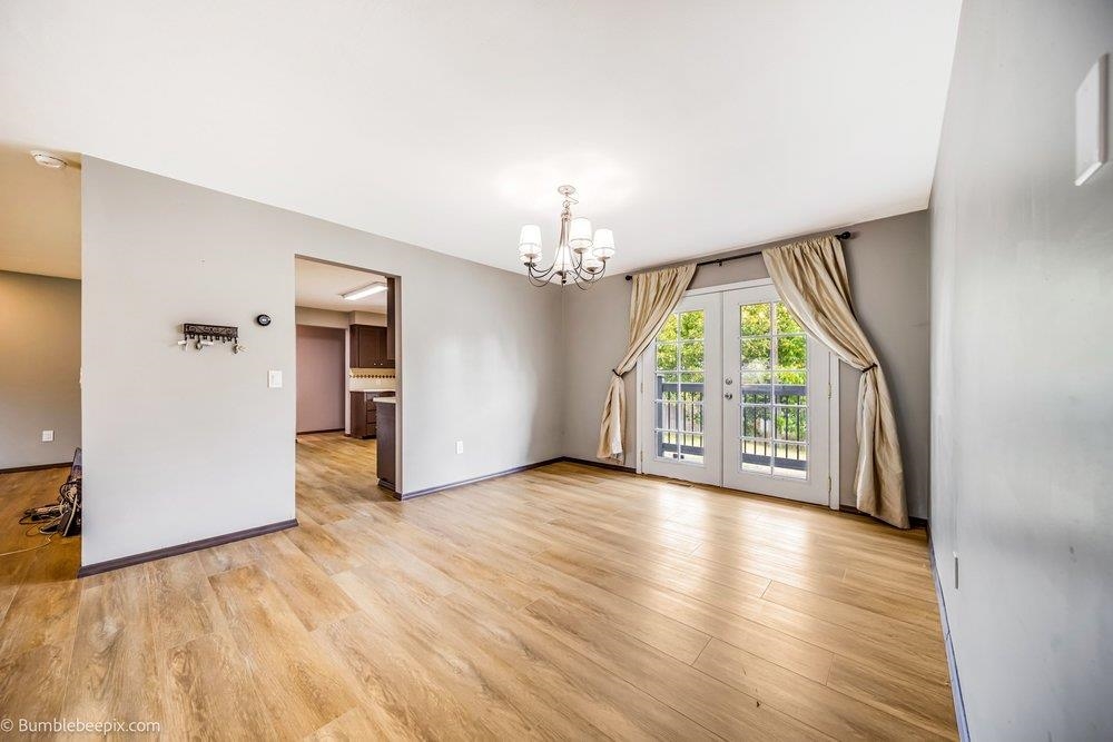 405 Dubois St - Photo 7