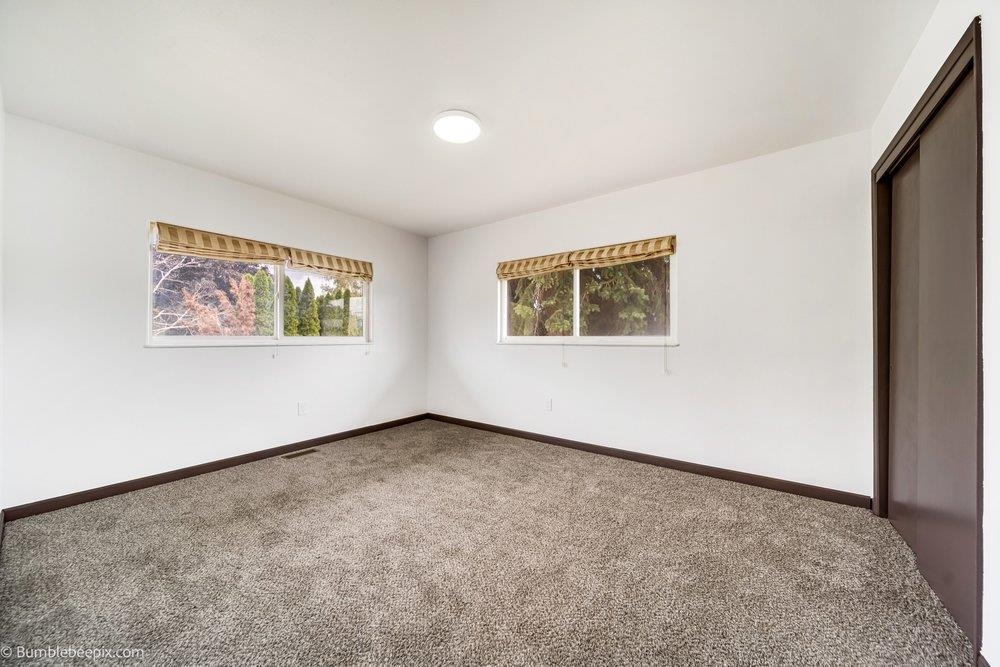 405 Dubois St - Photo 14