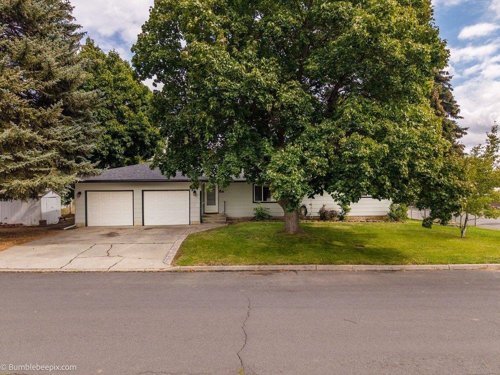 405 Dubois St - Photo 2