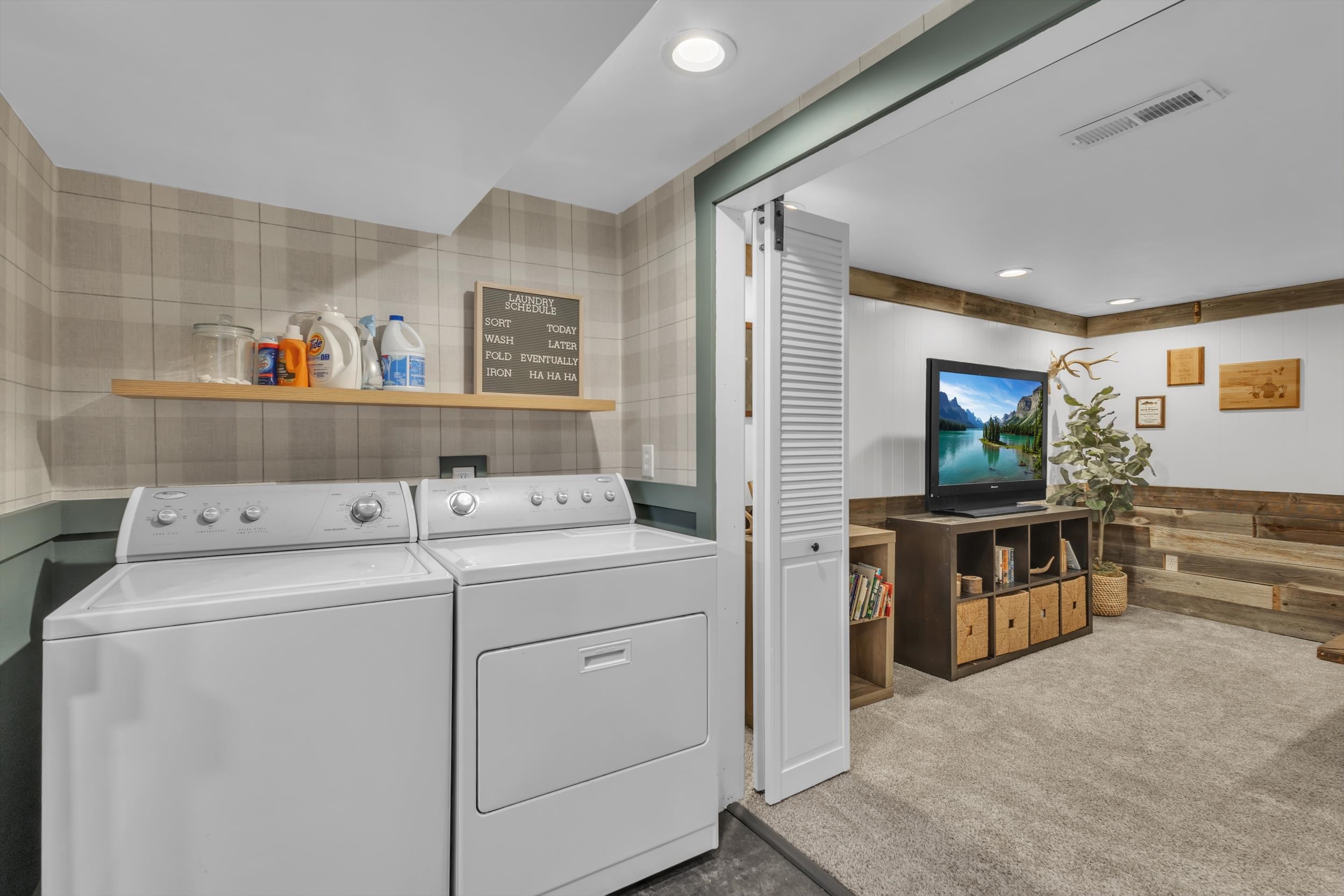 12022 E Skyview Ave - Photo 39