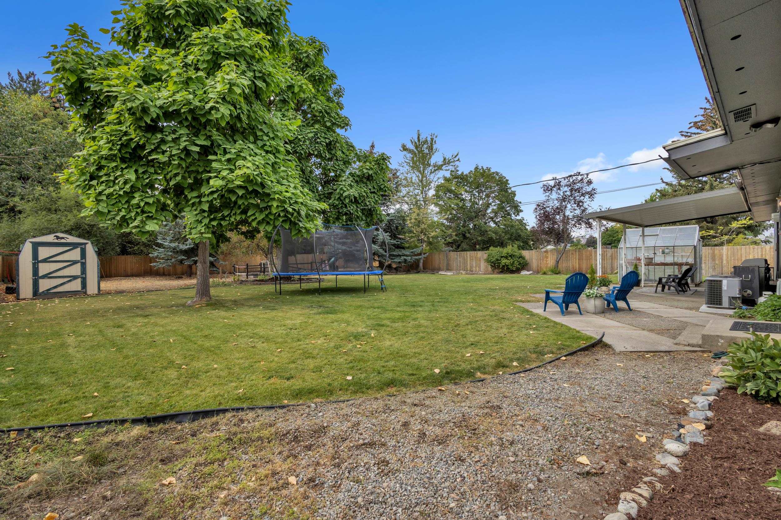 12022 E Skyview Ave - Photo 41