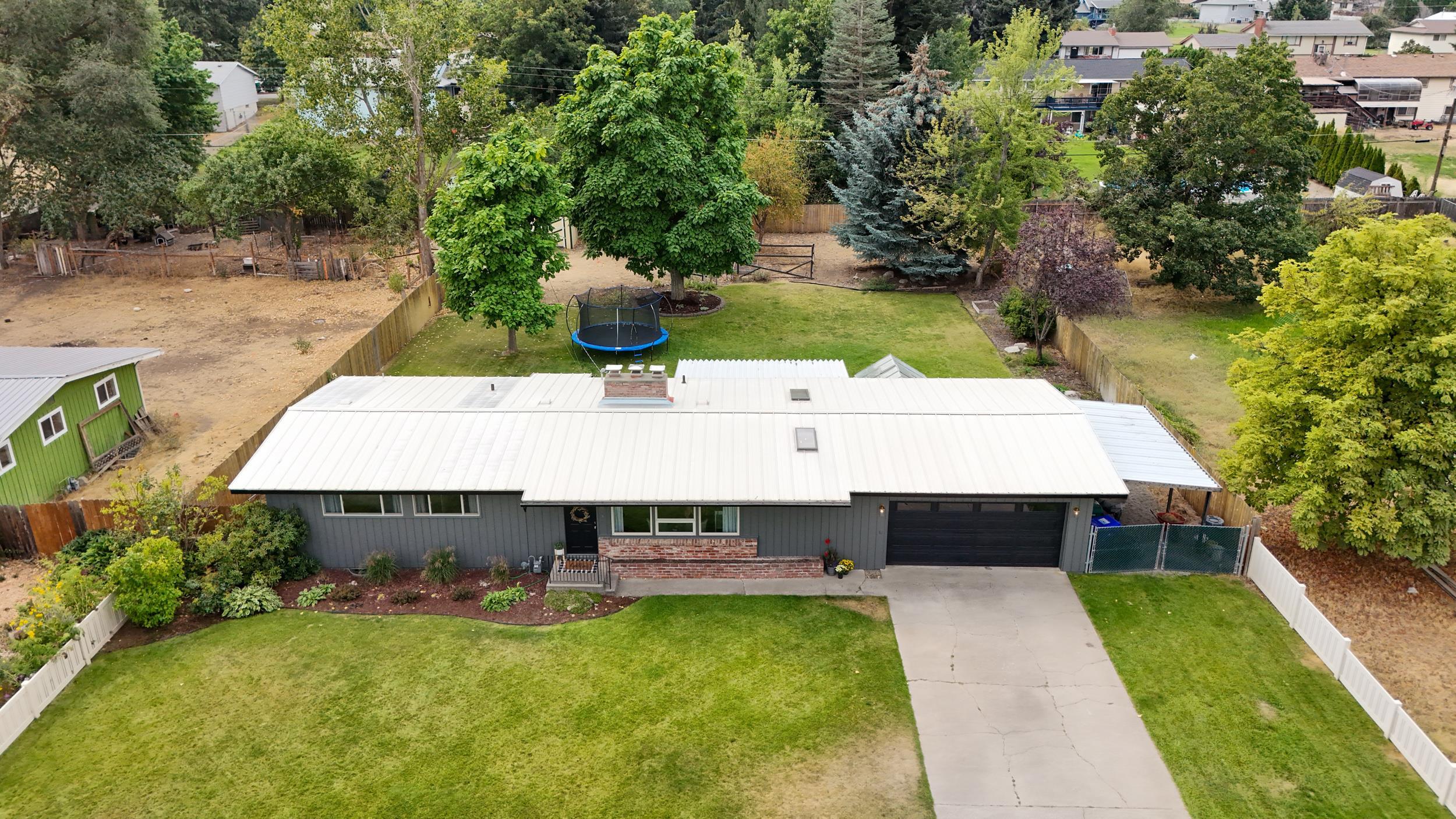 12022 E Skyview Ave - Photo 4