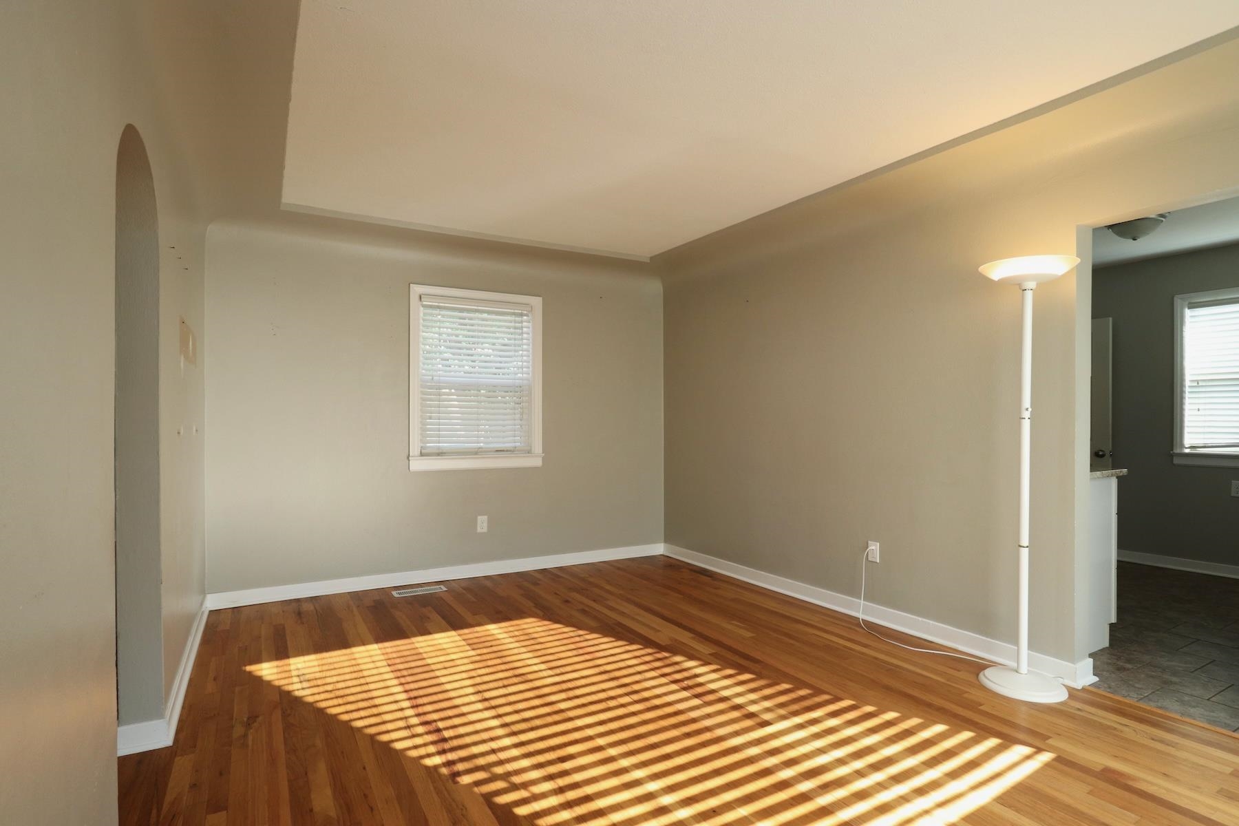 6114 N Post St - Photo 11