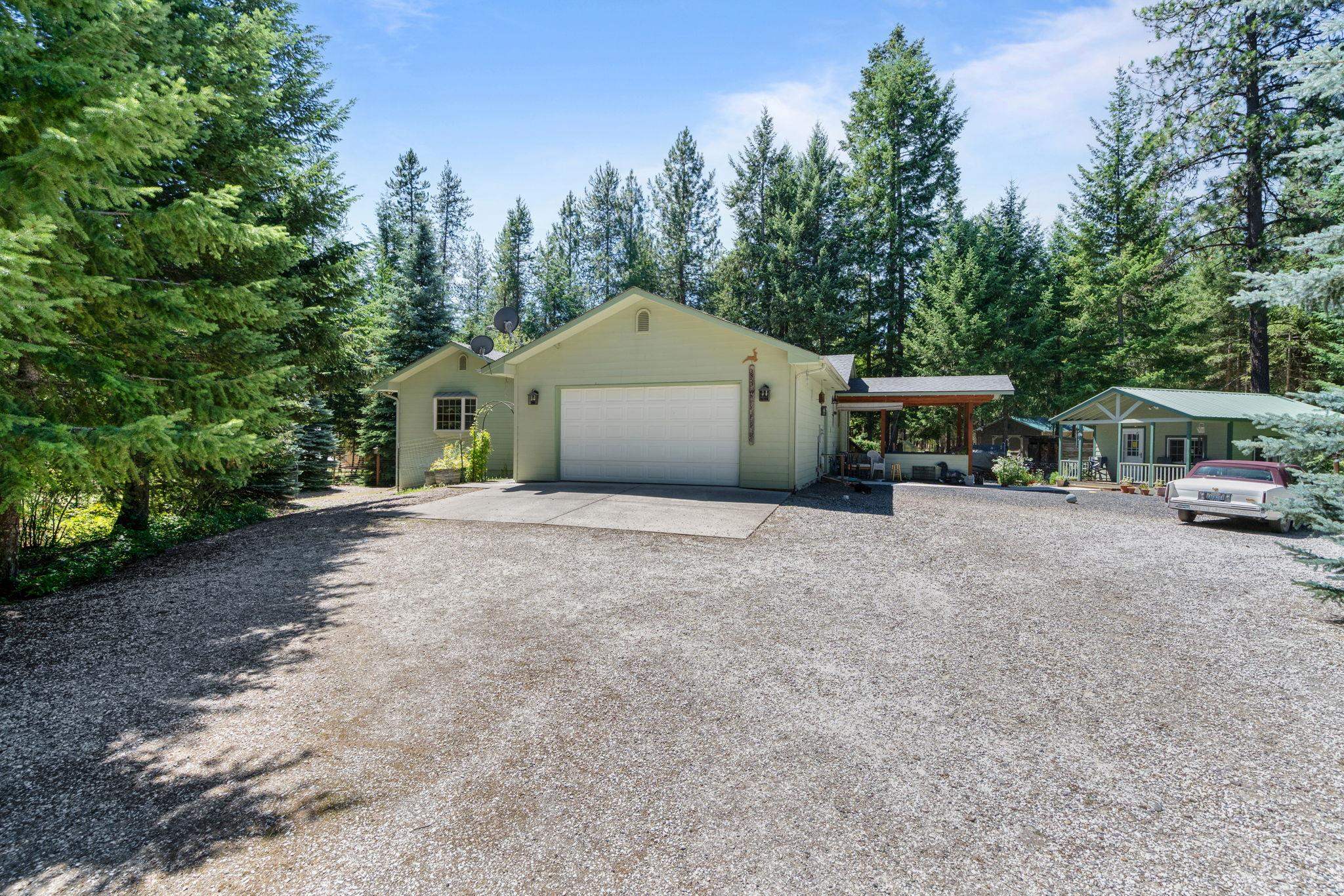 3853 White Pine Rd - Photo 2