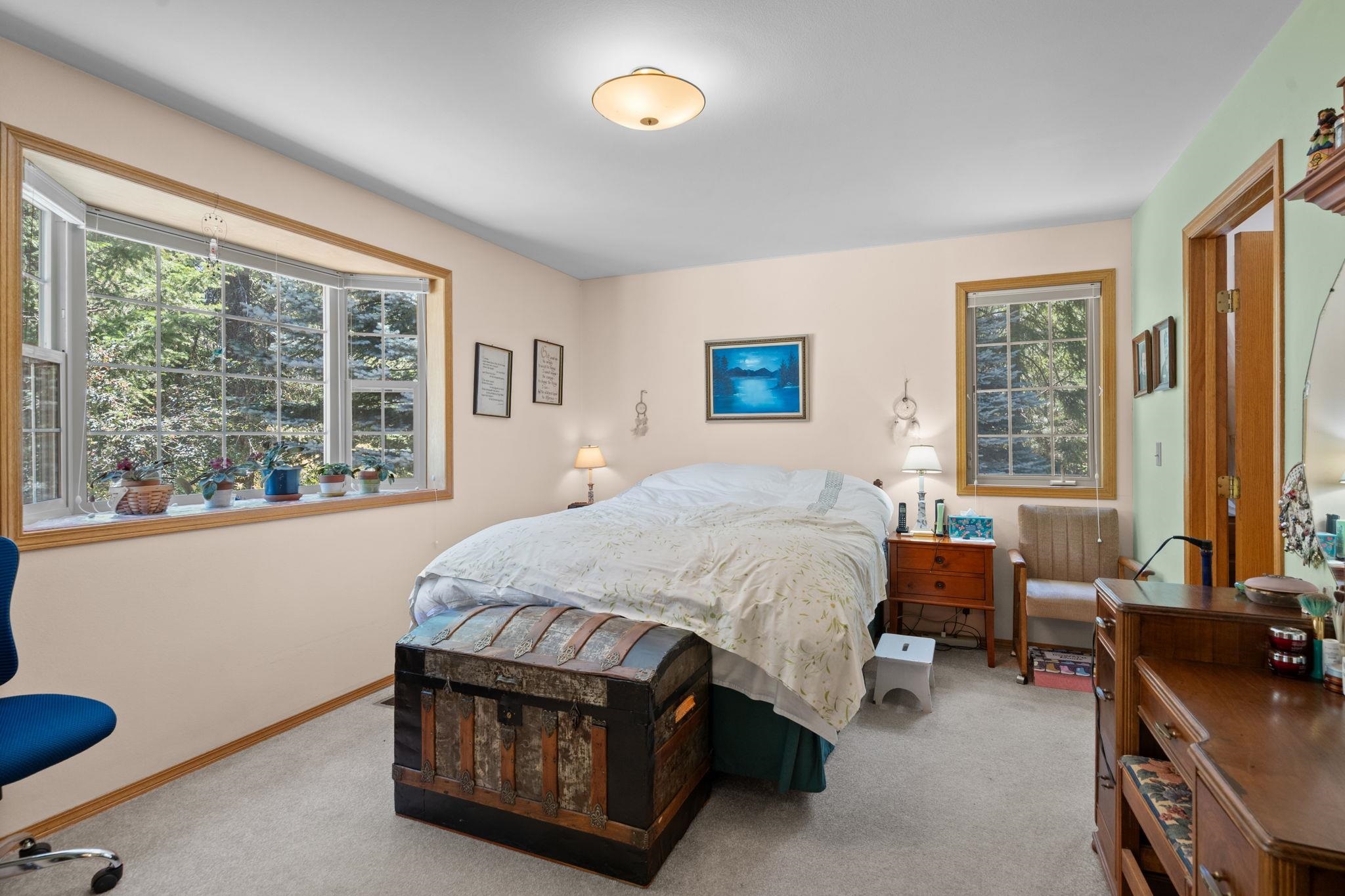 3853 White Pine Rd - Photo 10