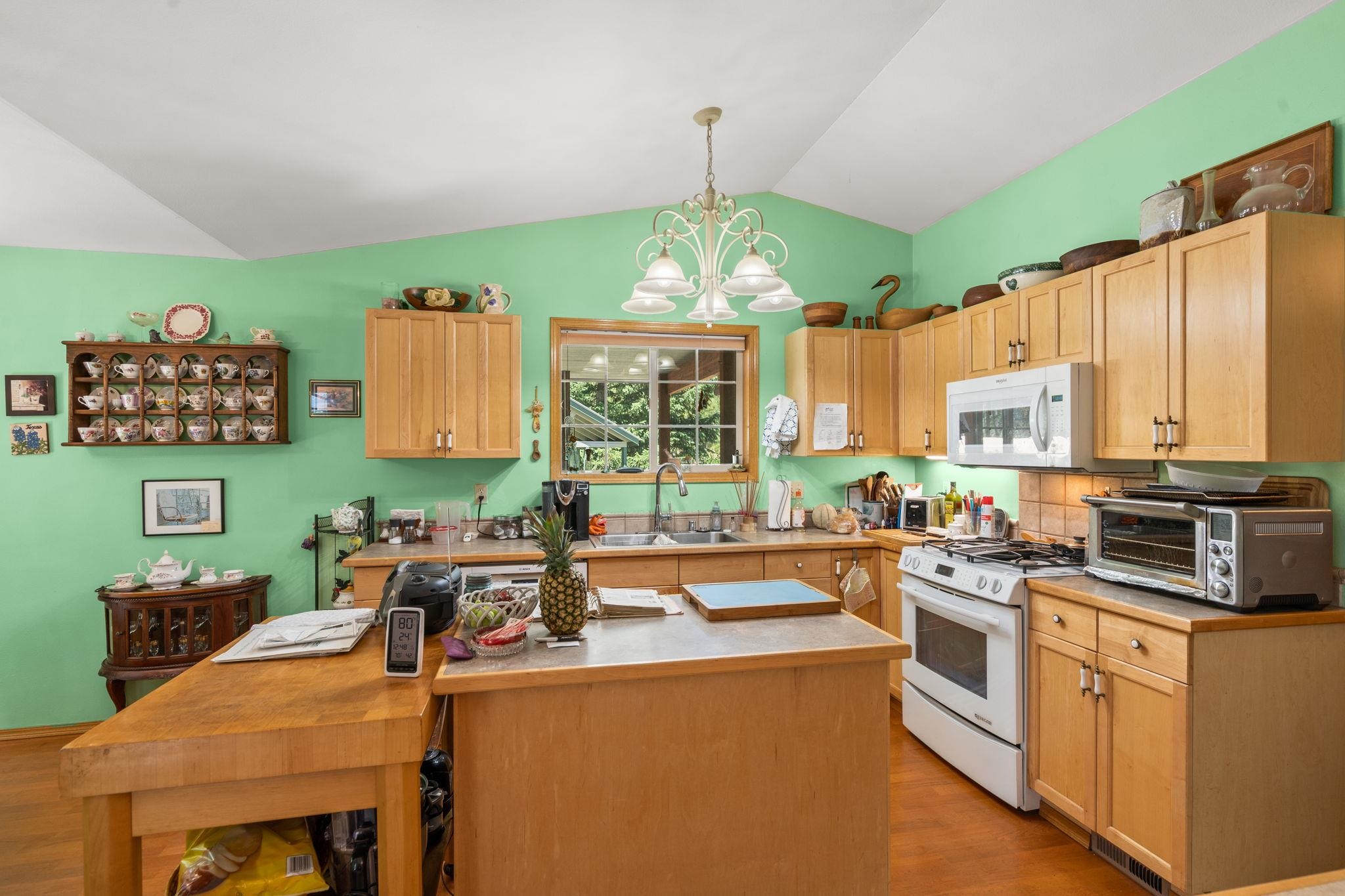 3853 White Pine Rd - Photo 23