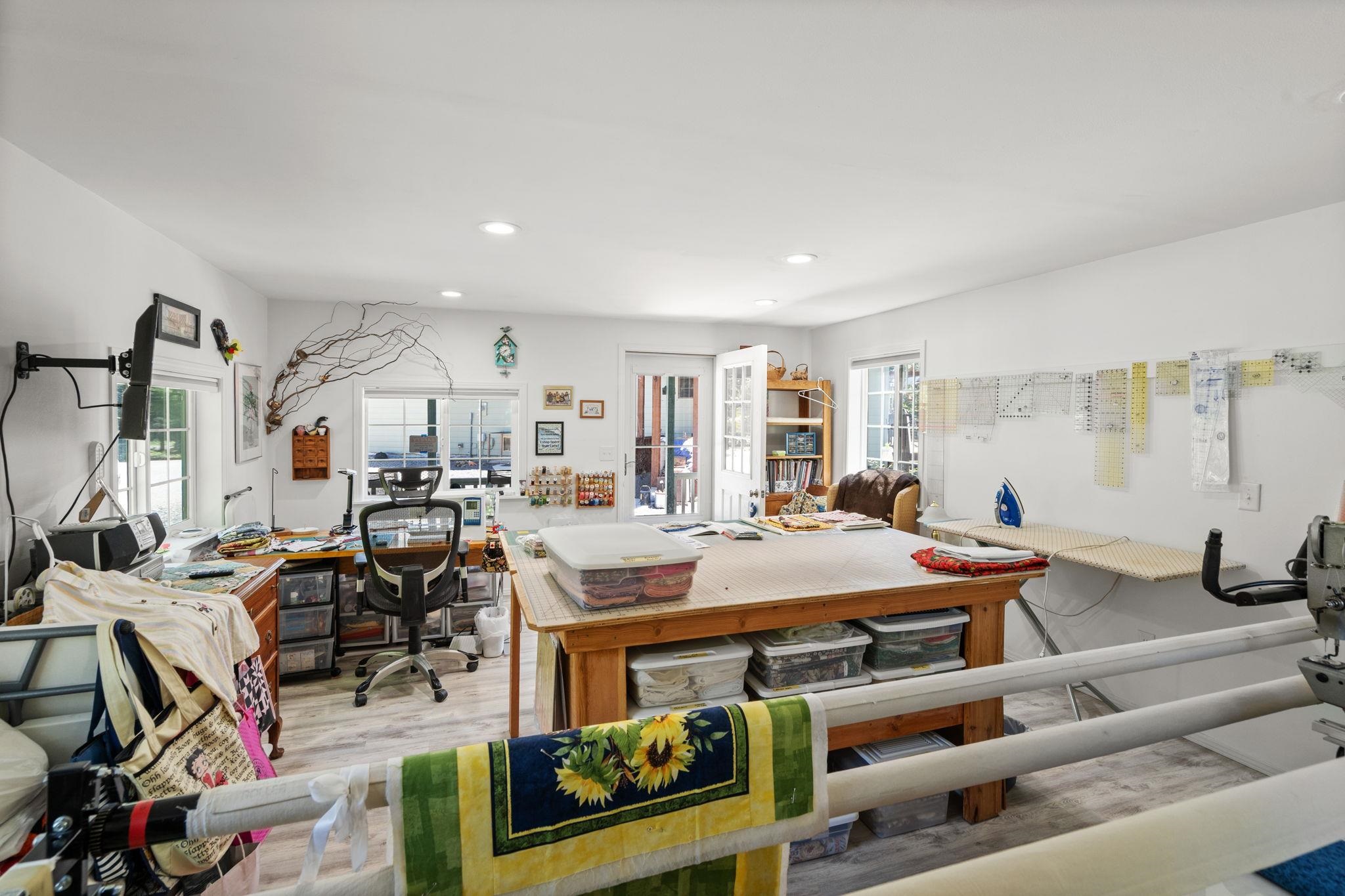 3853 White Pine Rd - Photo 35
