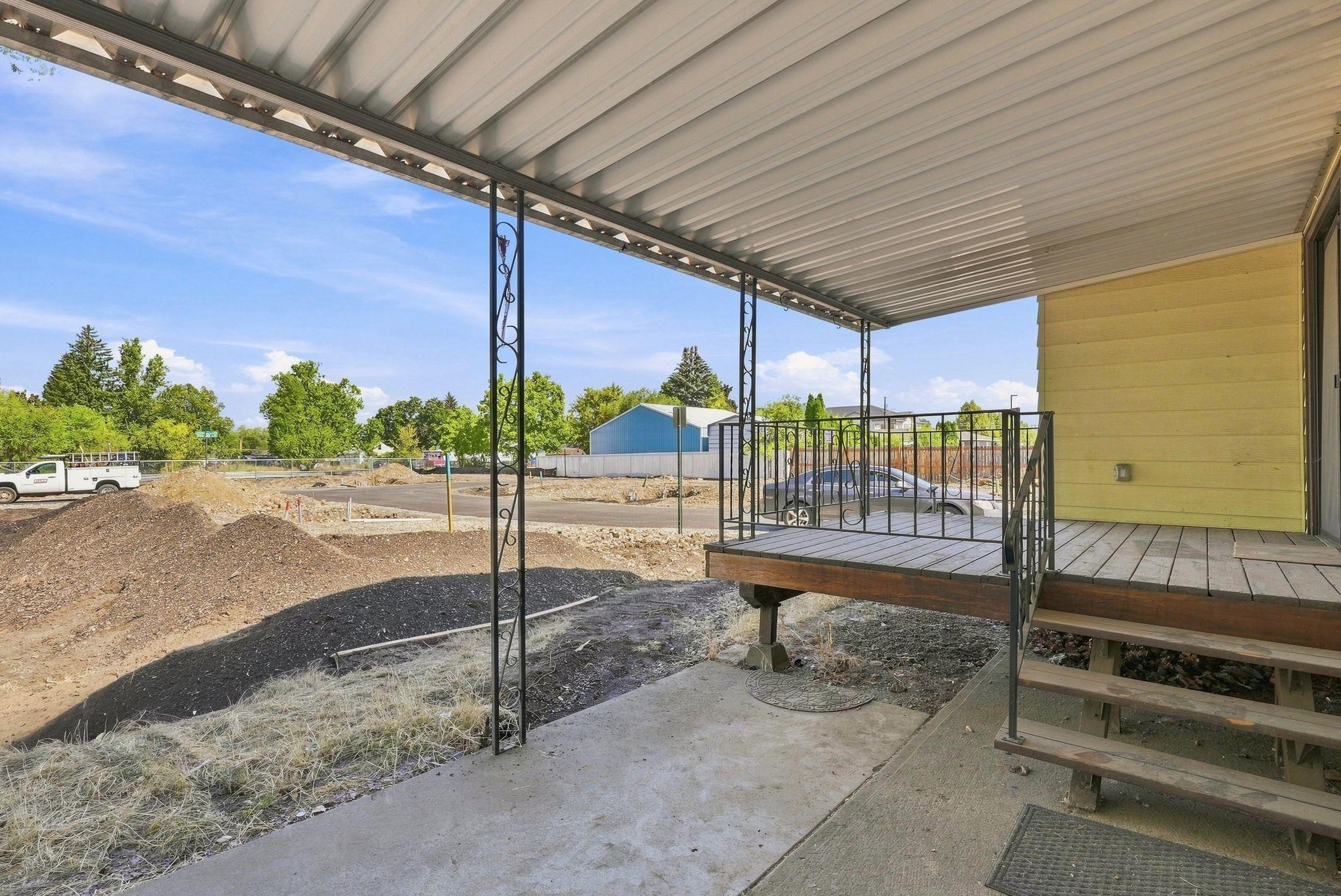 8921 E Broadway Ave - Photo 33