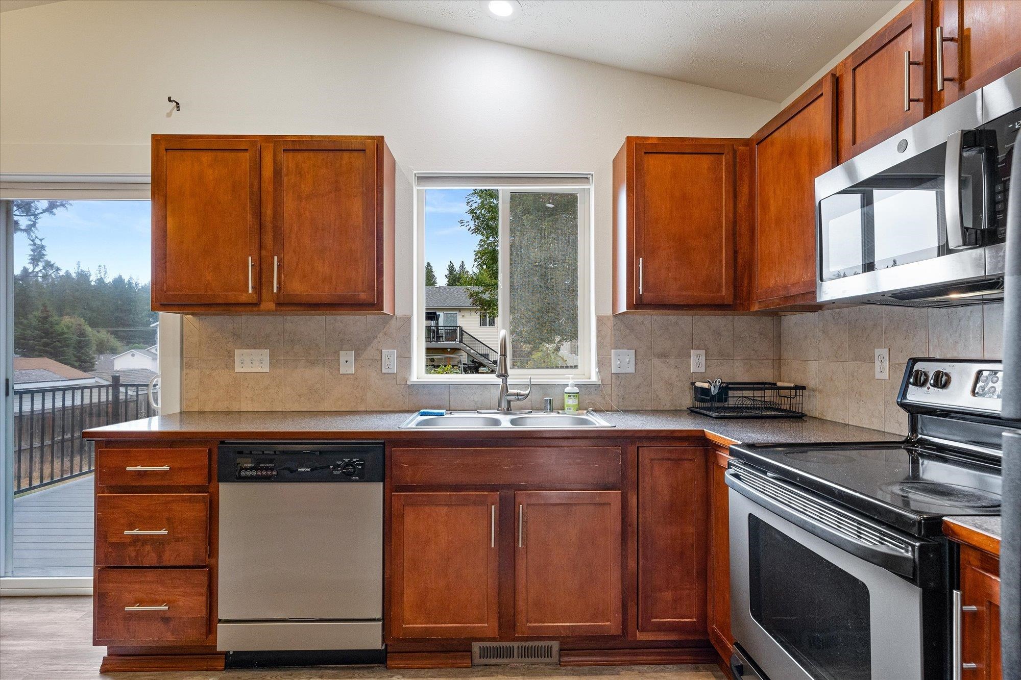 4624 E 14th Ave - Photo 5