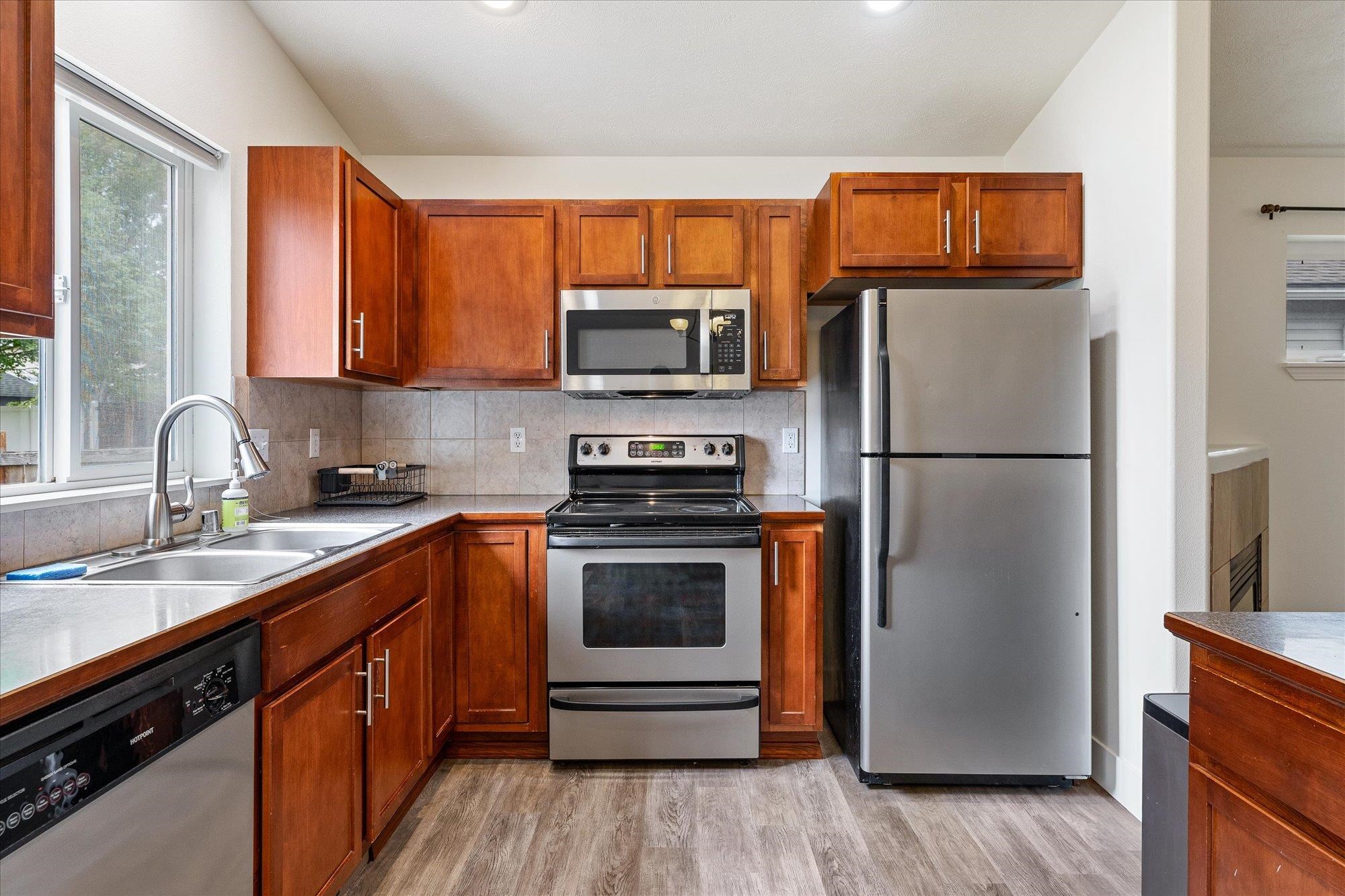 4624 E 14th Ave - Photo 4