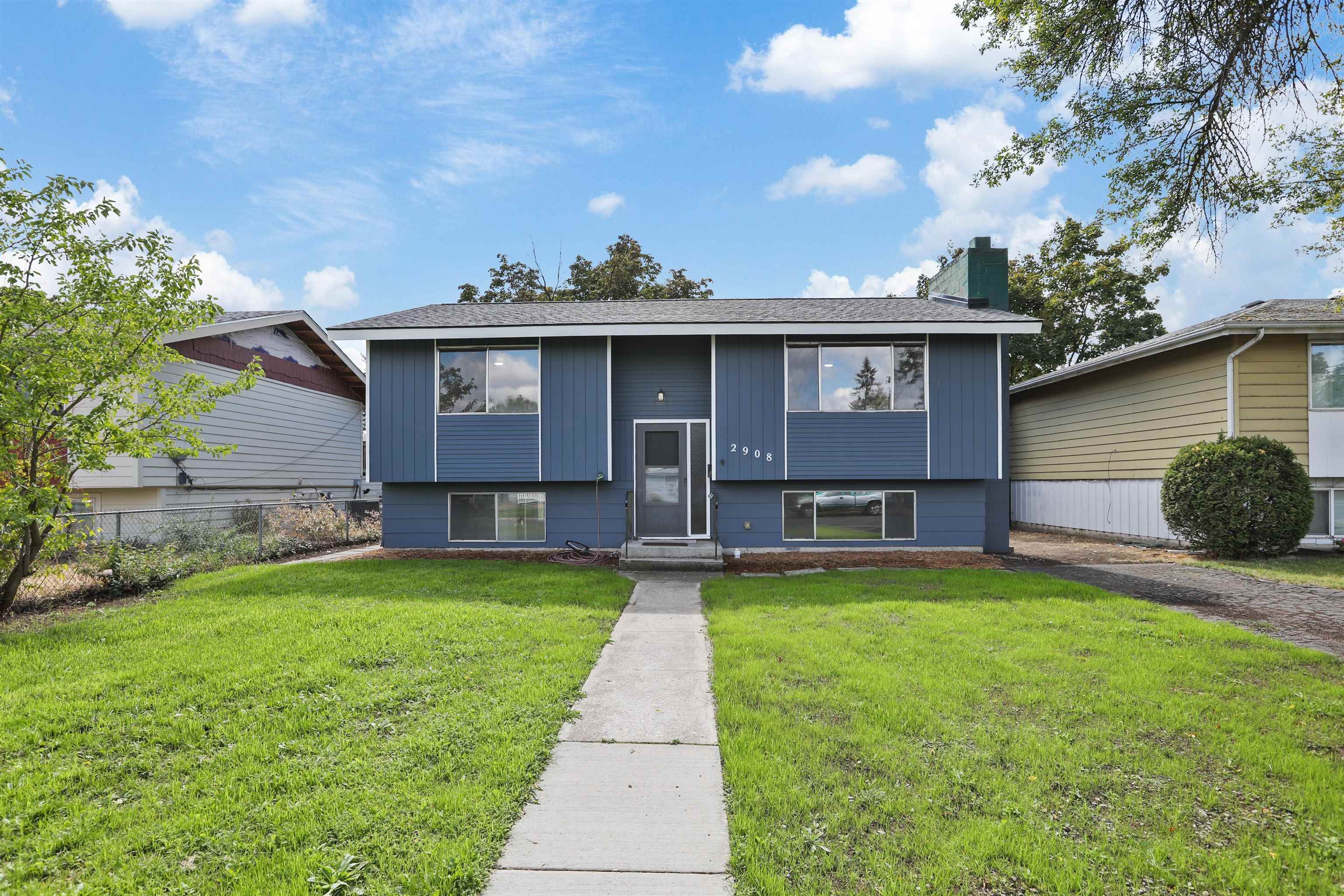 2908 E Cleveland Ave - Photo 1