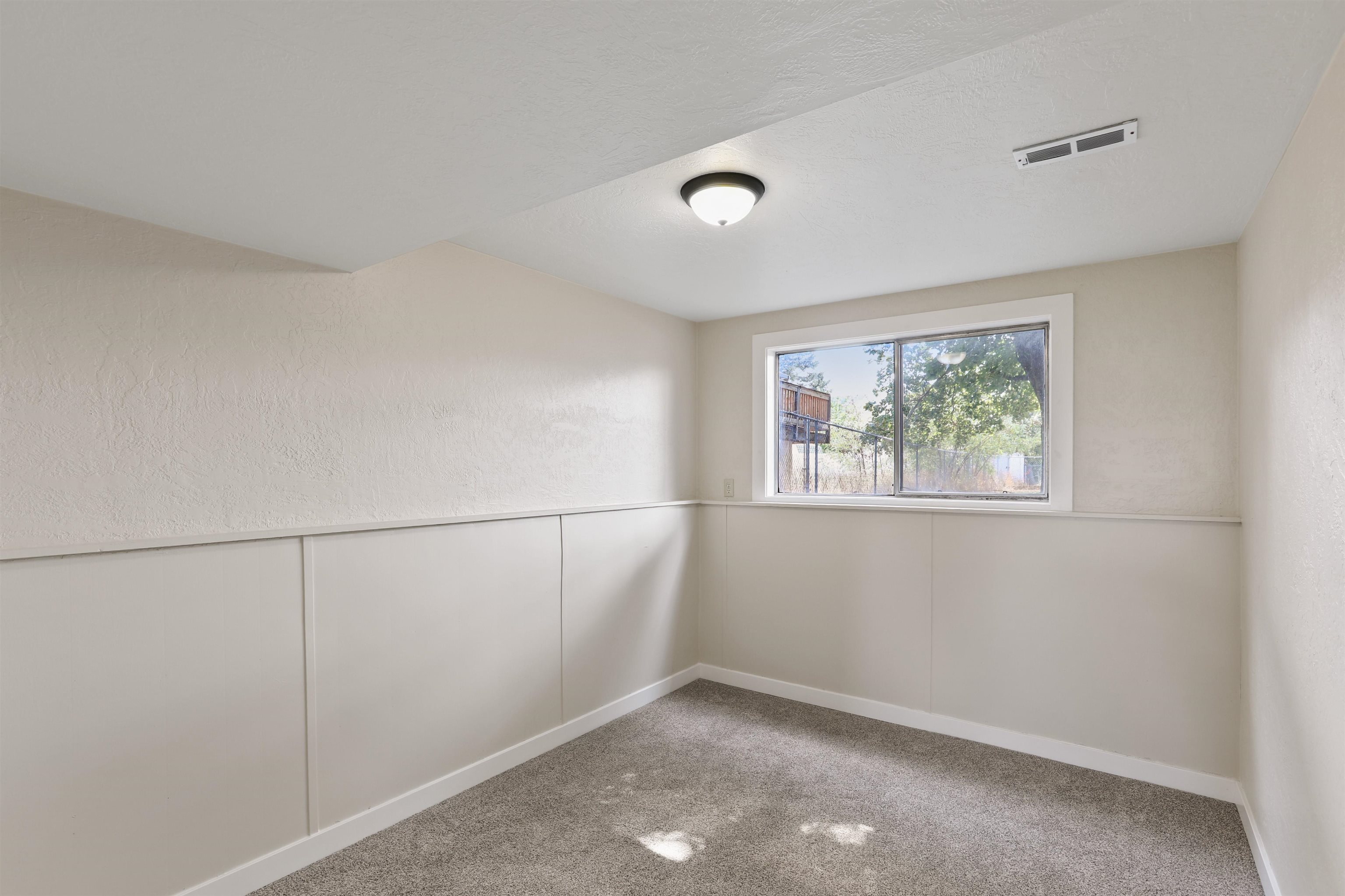 2908 E Cleveland Ave - Photo 16