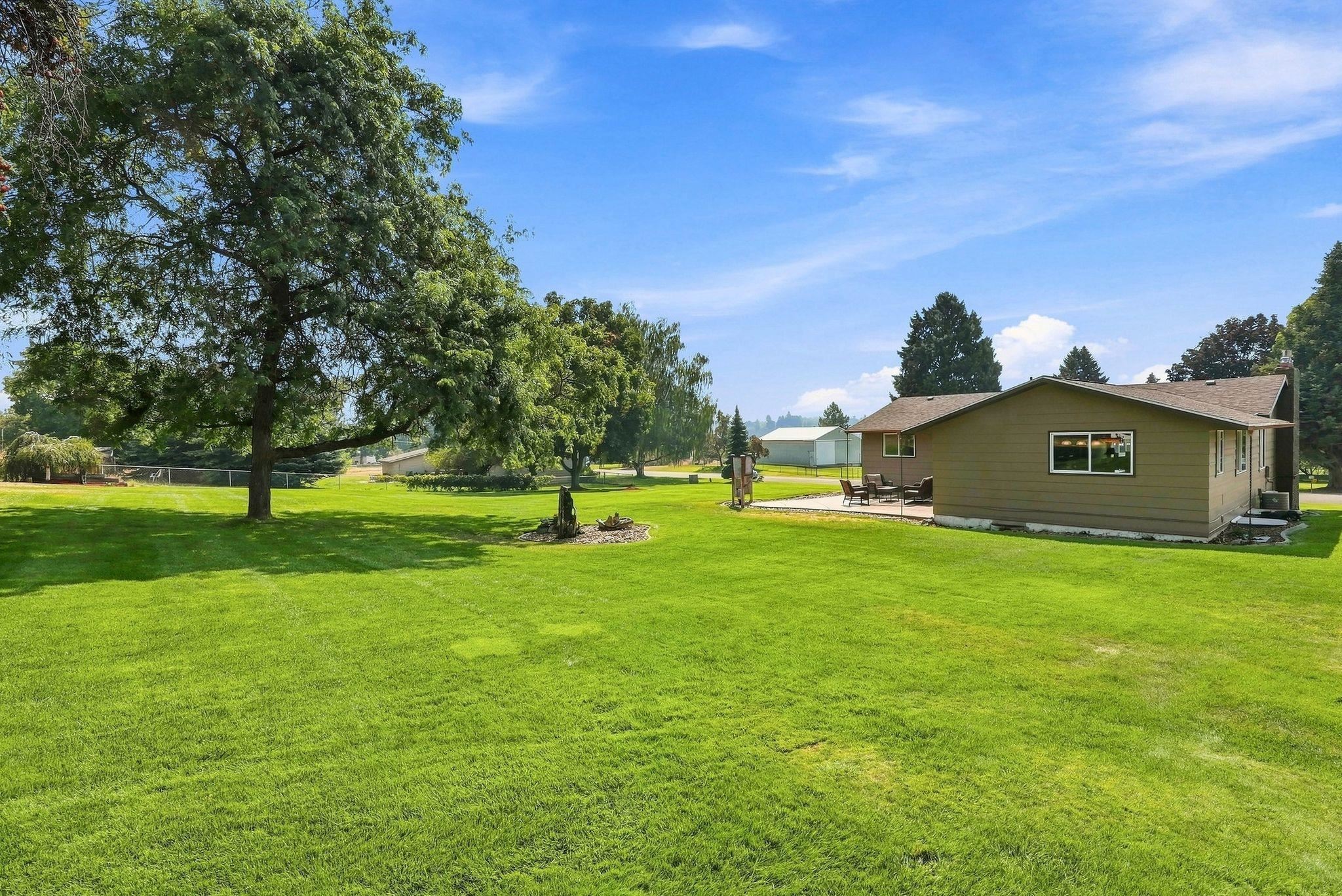 11007 E Rockwell Ave - Photo 3